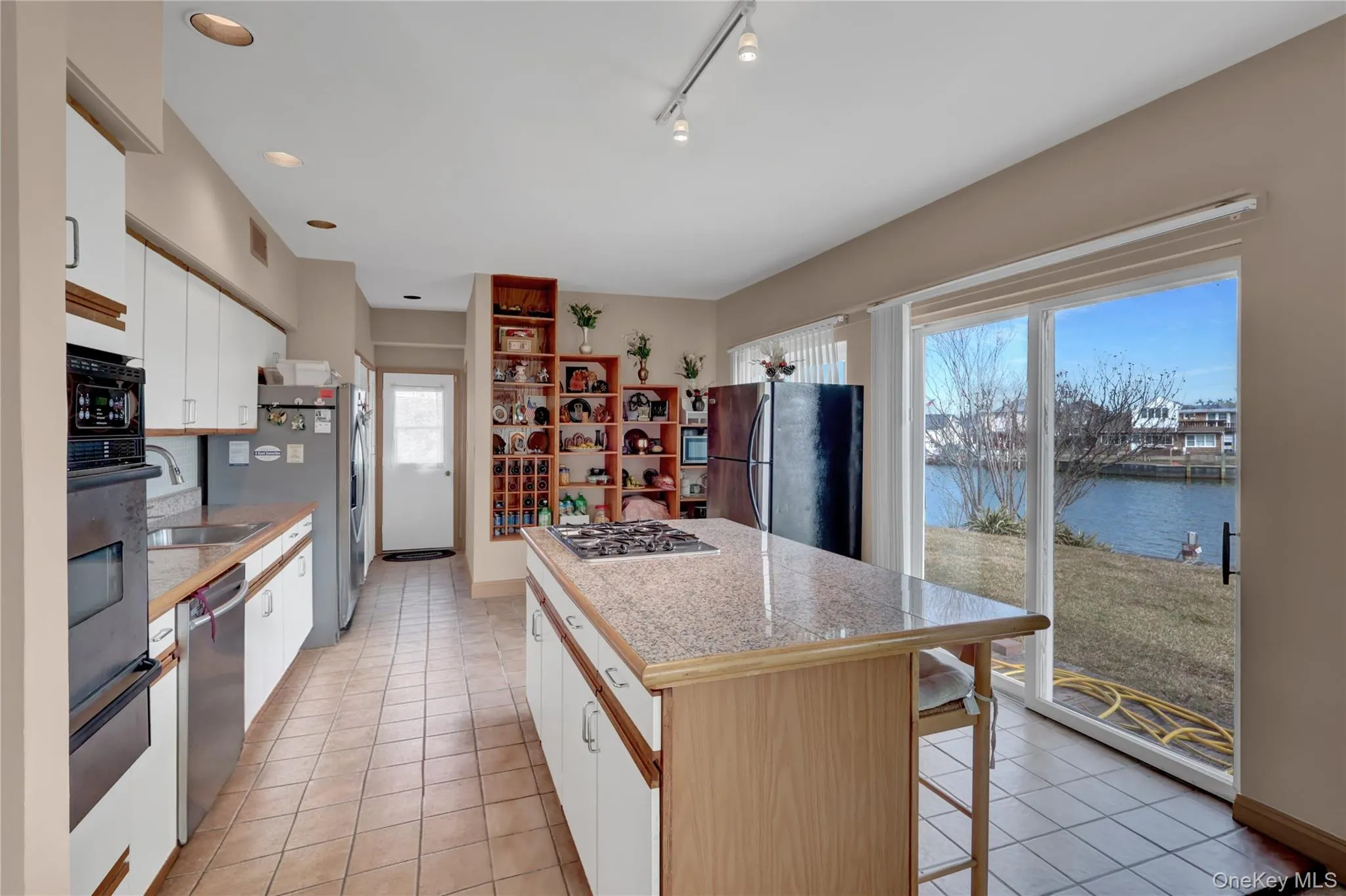 49 Dolphin Lane, Babylon, NY, 5 Bedrooms Bedrooms, 11 Rooms Rooms,3 BathroomsBathrooms,Residential,For Rent,Dolphin,0,962537 49 Dolphin Lane, Babylon, NY, 5 Bedrooms Bedrooms, 11 Rooms Rooms,3 BathroomsBathrooms,Residential,For Rent,Dolphin,0,962537