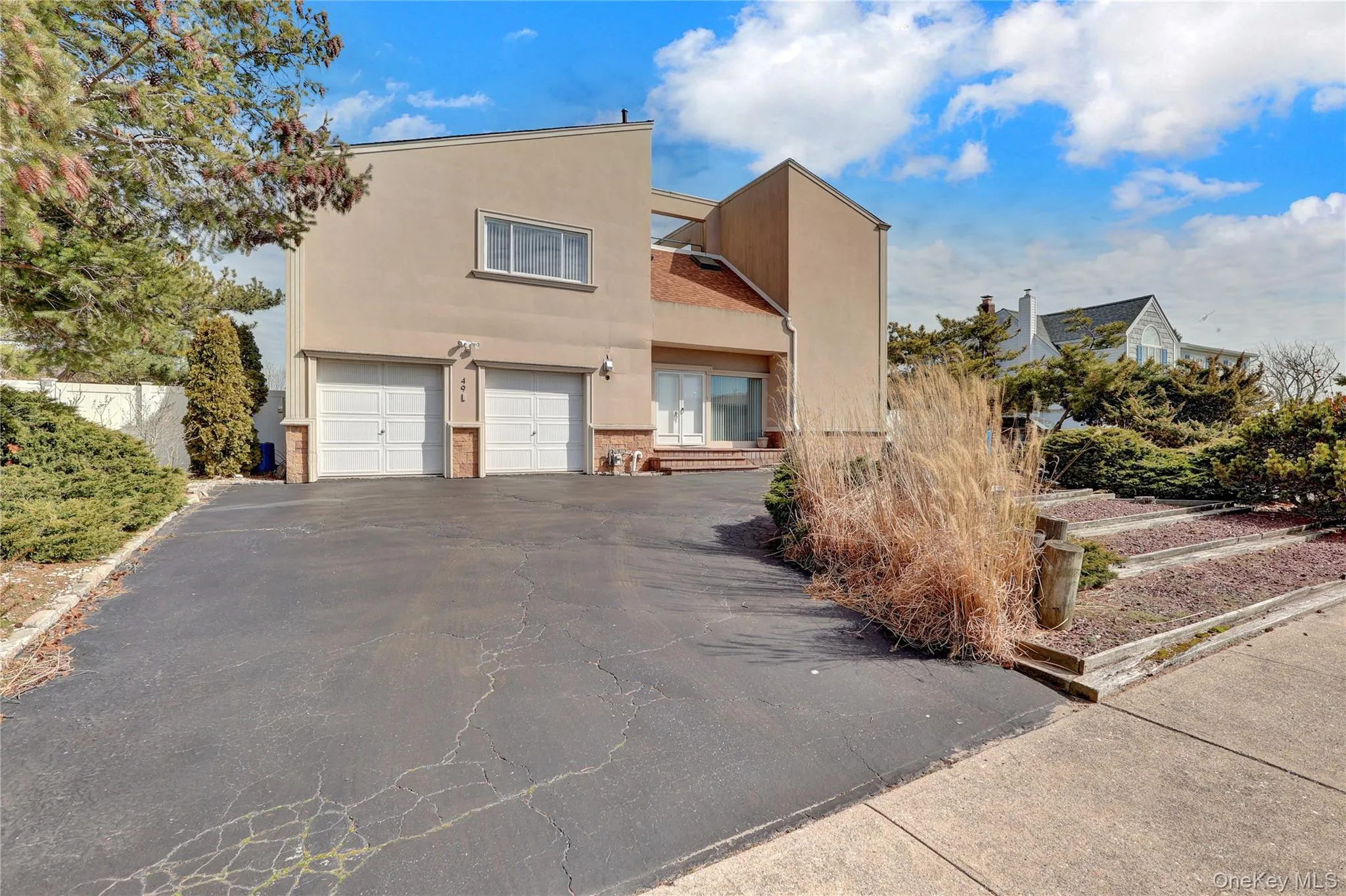 49 Dolphin Lane, Babylon, NY, 5 Bedrooms Bedrooms, 11 Rooms Rooms,3 BathroomsBathrooms,Residential,For Rent,Dolphin,0,962537 49 Dolphin Lane, Babylon, NY, 5 Bedrooms Bedrooms, 11 Rooms Rooms,3 BathroomsBathrooms,Residential,For Rent,Dolphin,0,962537