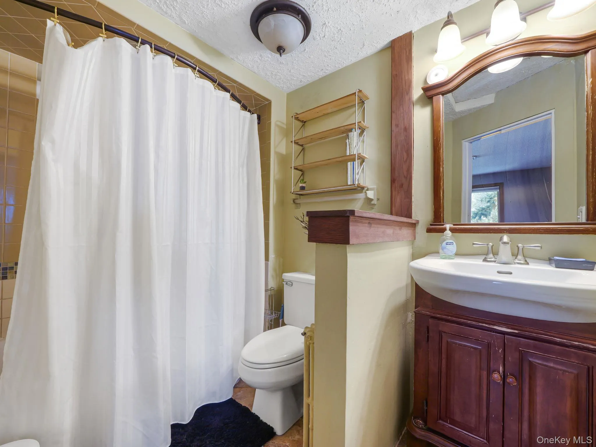 4 Lambros Drive, Monroe, NY, 5 Bedrooms Bedrooms, 7 Rooms Rooms,4 BathroomsBathrooms,Residential Sale,For Rent,Lambros,0,962547 4 Lambros Drive, Monroe, NY, 5 Bedrooms Bedrooms, 7 Rooms Rooms,4 BathroomsBathrooms,Residential Sale,For Rent,Lambros,0,962547