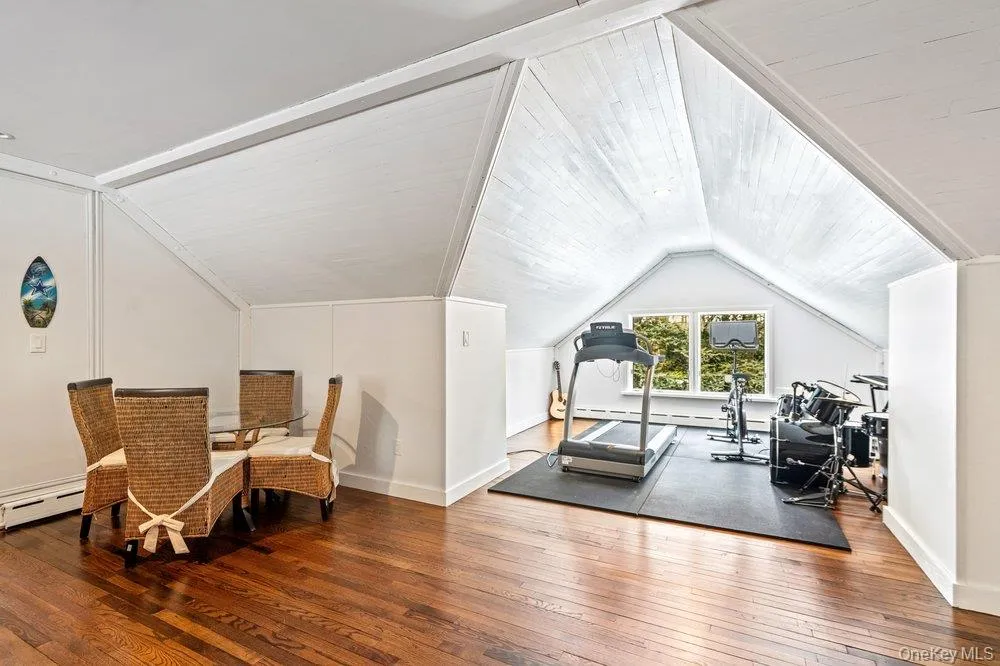 19 Frost Creek Drive, Oyster Bay, NY, 7 Bedrooms Bedrooms, 11 Rooms Rooms,4 BathroomsBathrooms,Residential,For Rent,Frost Creek,0,962548 19 Frost Creek Drive, Oyster Bay, NY, 7 Bedrooms Bedrooms, 11 Rooms Rooms,4 BathroomsBathrooms,Residential,For Rent,Frost Creek,0,962548