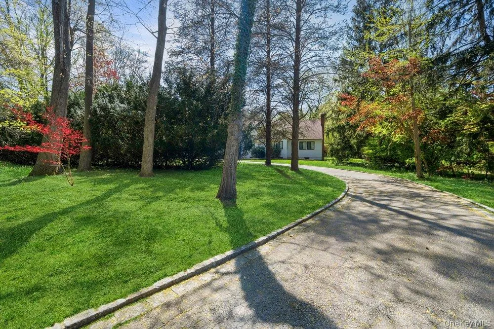 19 Frost Creek Drive, Oyster Bay, NY, 7 Bedrooms Bedrooms, 11 Rooms Rooms,4 BathroomsBathrooms,Residential,For Rent,Frost Creek,0,962548 19 Frost Creek Drive, Oyster Bay, NY, 7 Bedrooms Bedrooms, 11 Rooms Rooms,4 BathroomsBathrooms,Residential,For Rent,Frost Creek,0,962548