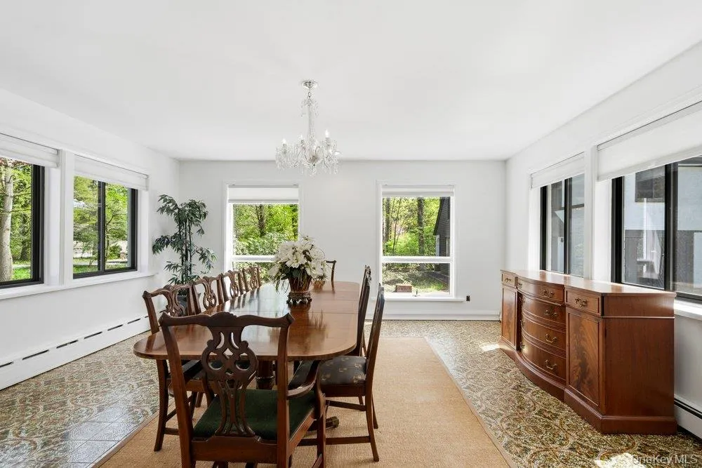 19 Frost Creek Drive, Oyster Bay, NY, 7 Bedrooms Bedrooms, 11 Rooms Rooms,4 BathroomsBathrooms,Residential,For Rent,Frost Creek,0,962548 19 Frost Creek Drive, Oyster Bay, NY, 7 Bedrooms Bedrooms, 11 Rooms Rooms,4 BathroomsBathrooms,Residential,For Rent,Frost Creek,0,962548