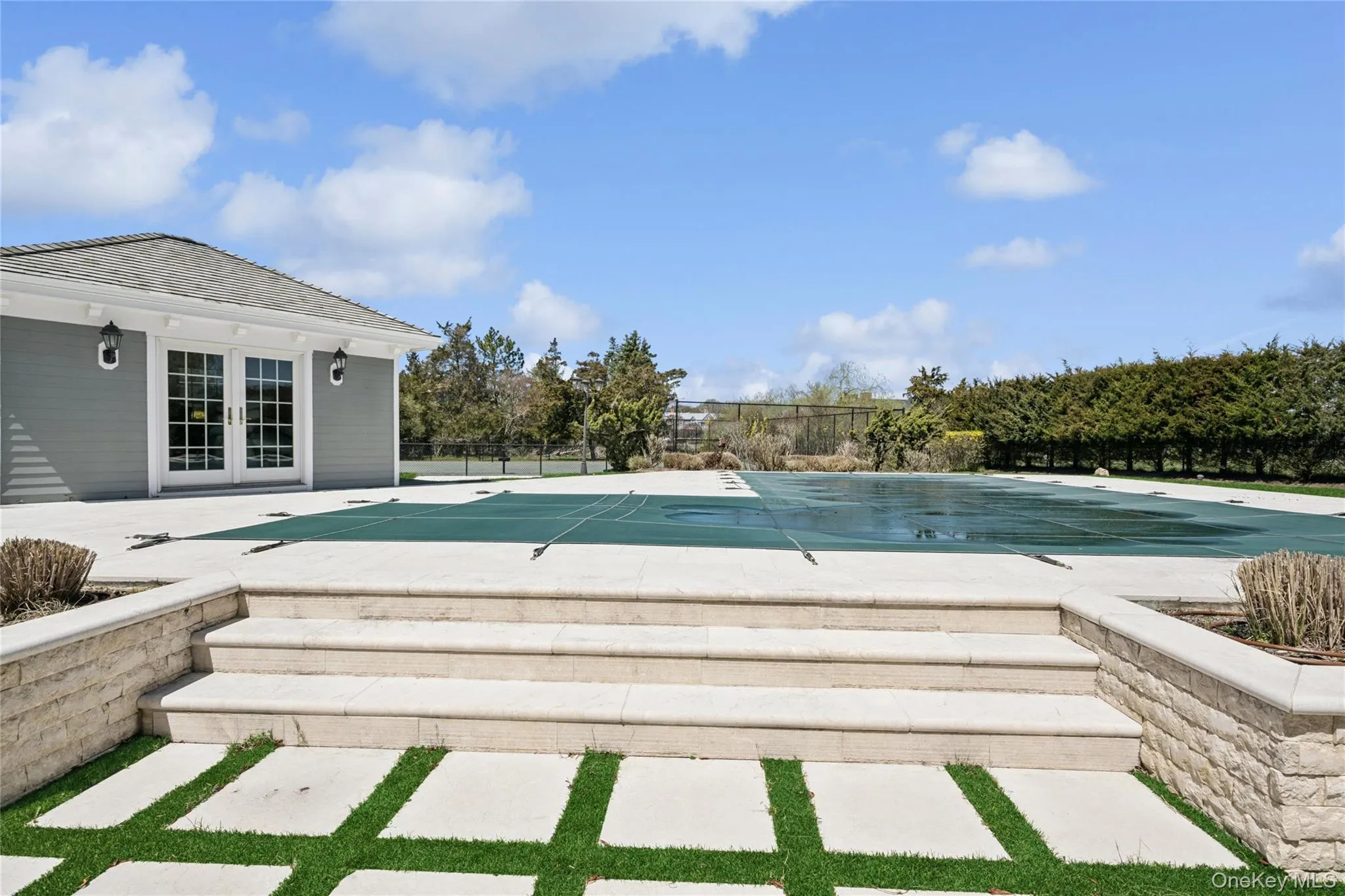 23 Meadow Lane, Southampton, NY, 5 Bedrooms Bedrooms, 10 Rooms Rooms,4 BathroomsBathrooms,Residential Lease,For Rent,Meadow,0,962550 23 Meadow Lane, Southampton, NY, 5 Bedrooms Bedrooms, 10 Rooms Rooms,4 BathroomsBathrooms,Residential Lease,For Rent,Meadow,0,962550