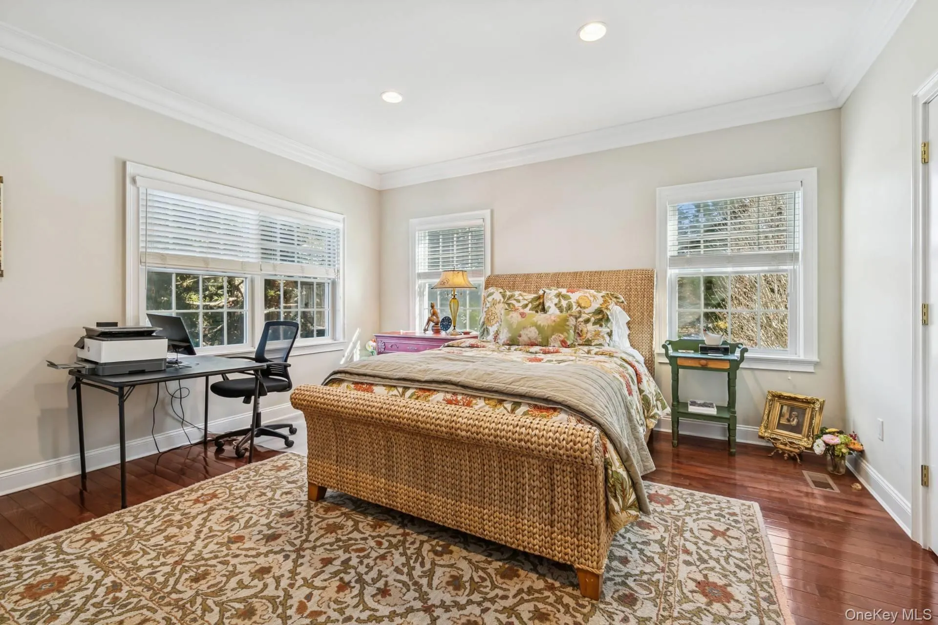 23 Meadow Lane, Southampton, NY, 5 Bedrooms Bedrooms, 10 Rooms Rooms,4 BathroomsBathrooms,Residential Lease,For Rent,Meadow,0,962550 23 Meadow Lane, Southampton, NY, 5 Bedrooms Bedrooms, 10 Rooms Rooms,4 BathroomsBathrooms,Residential Lease,For Rent,Meadow,0,962550