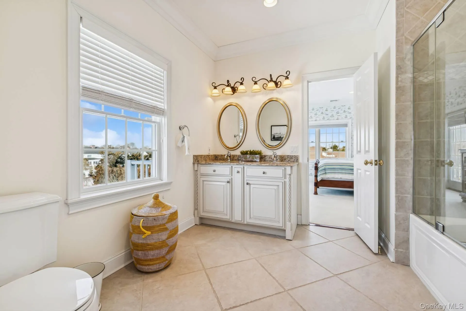 23 Meadow Lane, Southampton, NY, 5 Bedrooms Bedrooms, 10 Rooms Rooms,4 BathroomsBathrooms,Residential Lease,For Rent,Meadow,0,962550 23 Meadow Lane, Southampton, NY, 5 Bedrooms Bedrooms, 10 Rooms Rooms,4 BathroomsBathrooms,Residential Lease,For Rent,Meadow,0,962550