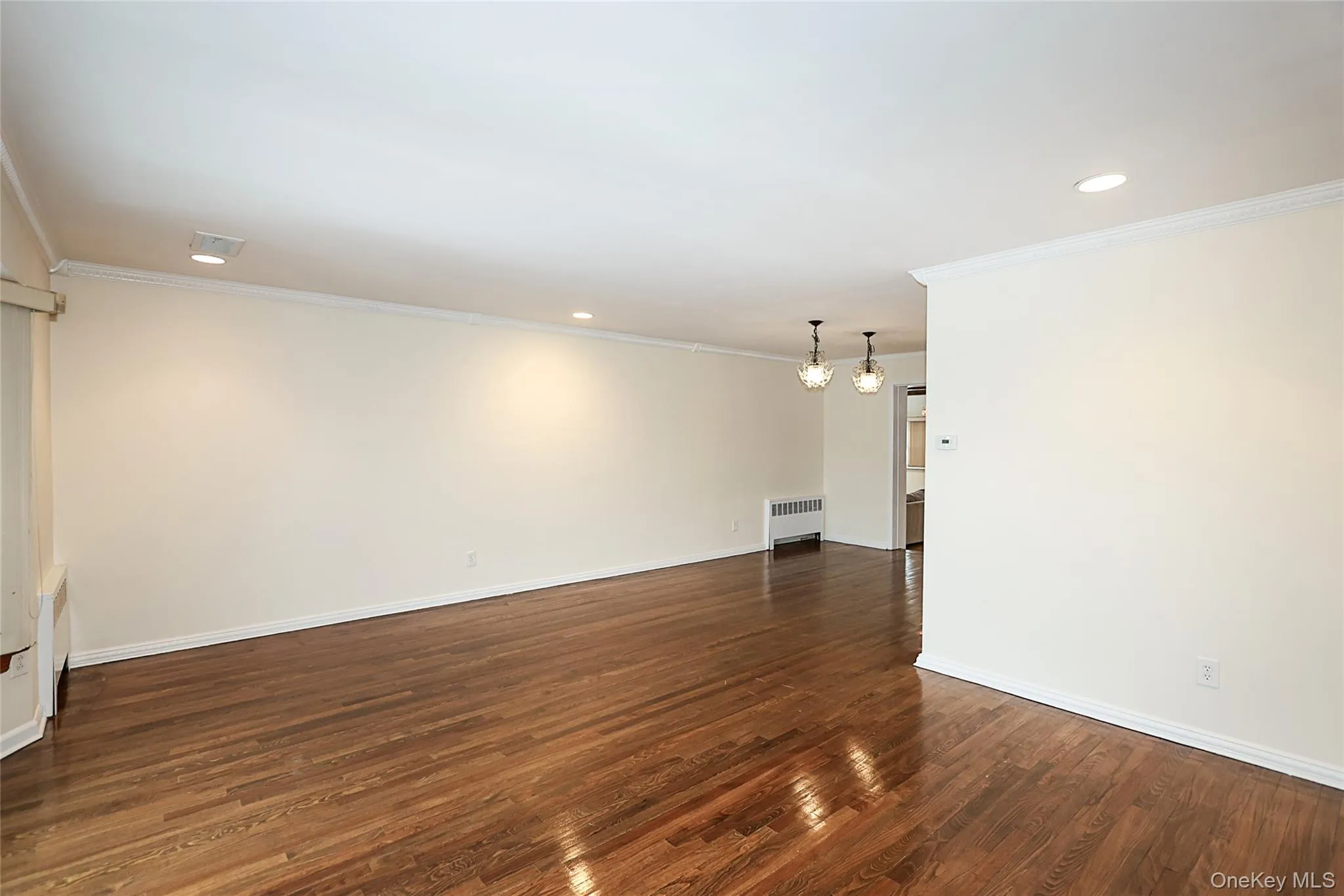 Livingroom / Dining Room Livingroom / Dining Room