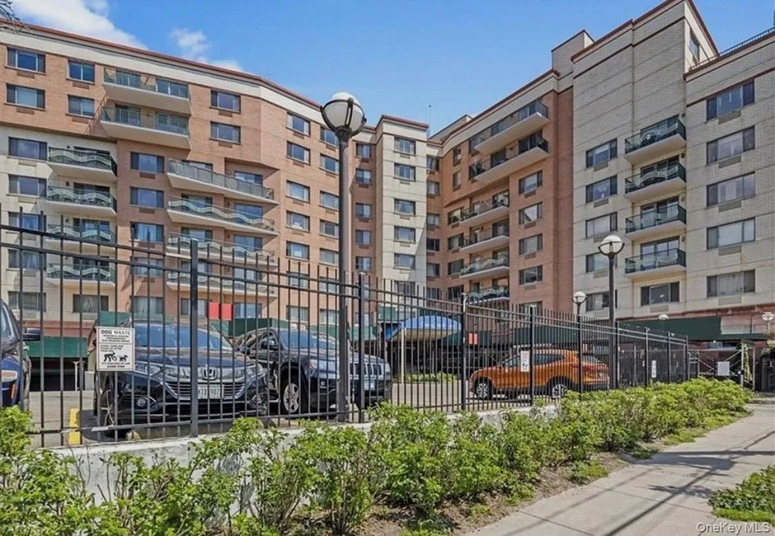 136 Beach 117 Street, New York, NY, 2 Bedrooms Bedrooms, 4 Rooms Rooms,2 BathroomsBathrooms,Residential,For Rent,Beach 117 Street,0,962573 136 Beach 117 Street, New York, NY, 2 Bedrooms Bedrooms, 4 Rooms Rooms,2 BathroomsBathrooms,Residential,For Rent,Beach 117 Street,0,962573