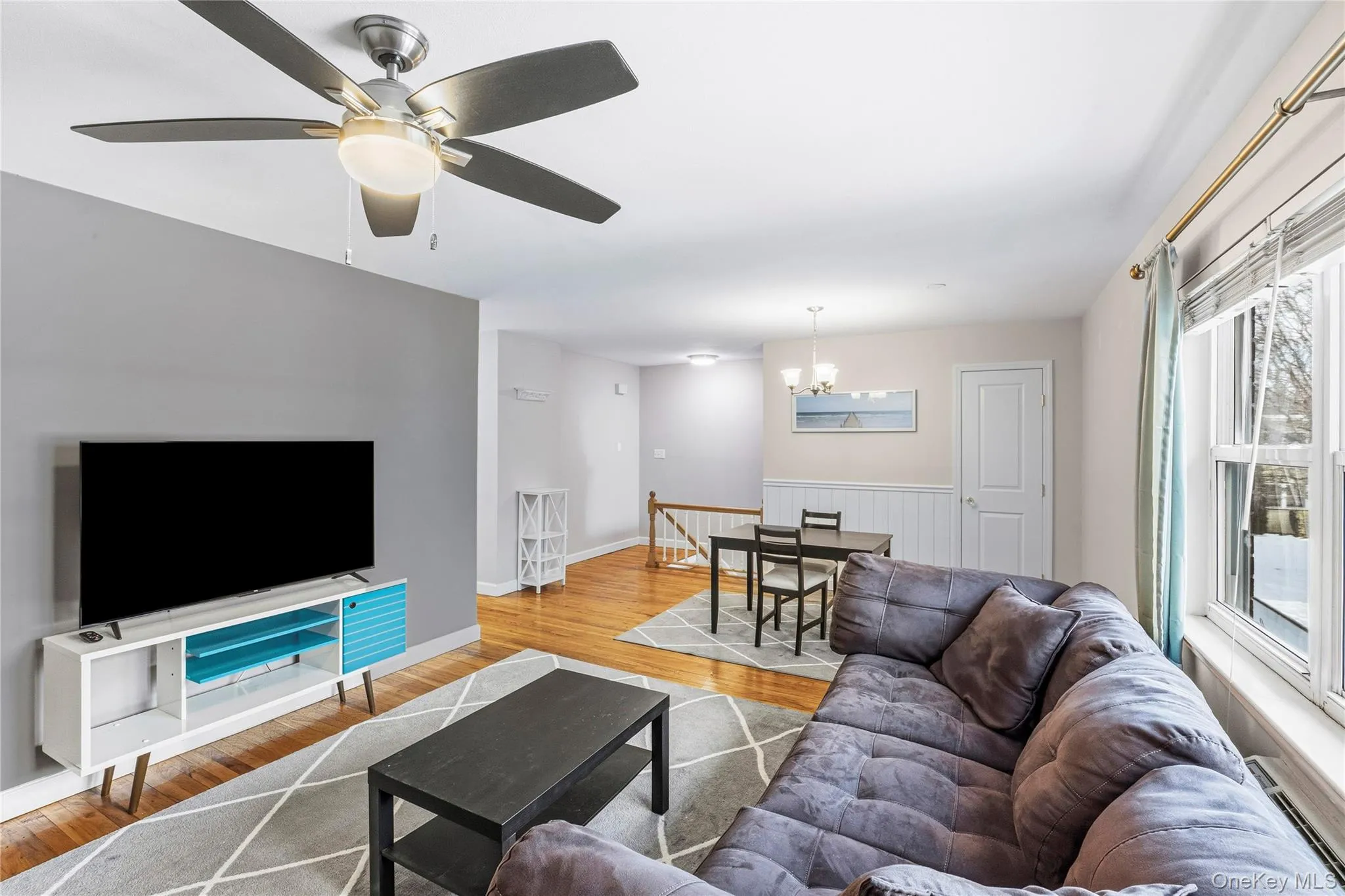 219 Farber Drive, West Babylon, NY, 1 Bedroom Bedrooms, 3 Rooms Rooms,1 BathroomBathrooms,Residential Lease,For Rent,Farber Drive,0,962593 219 Farber Drive, West Babylon, NY, 1 Bedroom Bedrooms, 3 Rooms Rooms,1 BathroomBathrooms,Residential Lease,For Rent,Farber Drive,0,962593