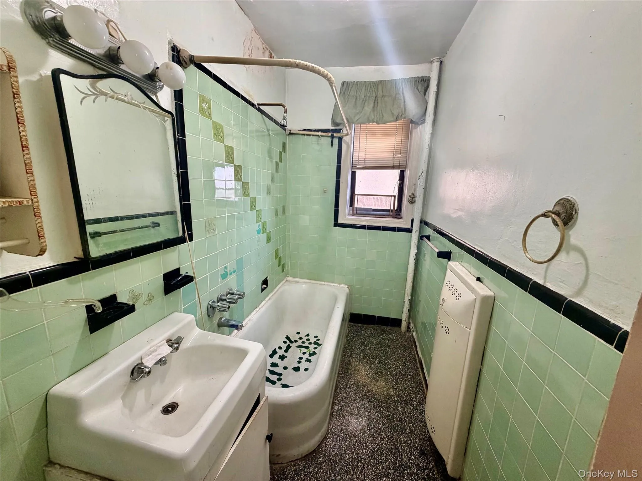 50-05 43rd Avenue, New York, NY, 1 Bedroom Bedrooms, 3 Rooms Rooms,1 BathroomBathrooms,Residential,For Rent,43rd,0,962594 50-05 43rd Avenue, New York, NY, 1 Bedroom Bedrooms, 3 Rooms Rooms,1 BathroomBathrooms,Residential,For Rent,43rd,0,962594