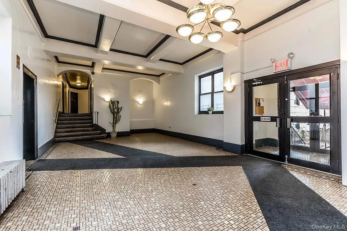 50-05 43rd Avenue, New York, NY, 1 Bedroom Bedrooms, 3 Rooms Rooms,1 BathroomBathrooms,Residential,For Rent,43rd,0,962594 50-05 43rd Avenue, New York, NY, 1 Bedroom Bedrooms, 3 Rooms Rooms,1 BathroomBathrooms,Residential,For Rent,43rd,0,962594