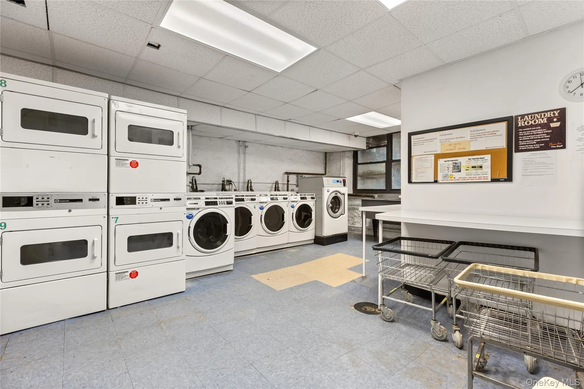 Common laundry room. Common laundry room.