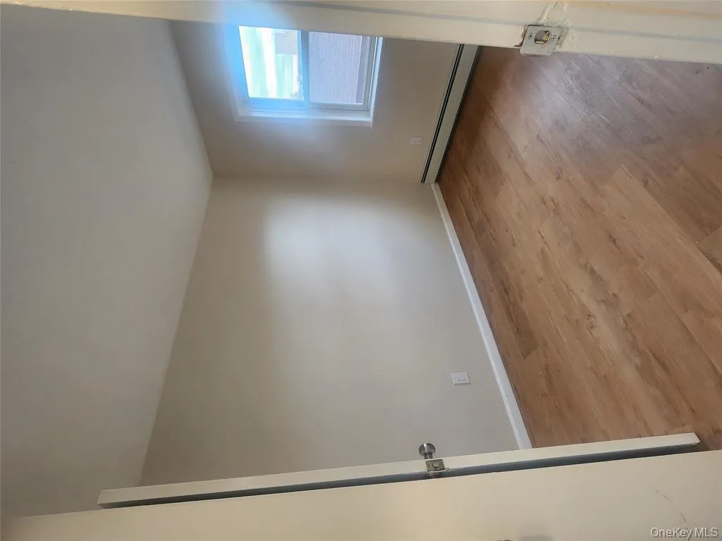 101-27 92nd Street, New York, NY, 3 Bedrooms Bedrooms, 6 Rooms Rooms,1 BathroomBathrooms,Residential Lease,For Rent,92nd,0,962603 101-27 92nd Street, New York, NY, 3 Bedrooms Bedrooms, 6 Rooms Rooms,1 BathroomBathrooms,Residential Lease,For Rent,92nd,0,962603