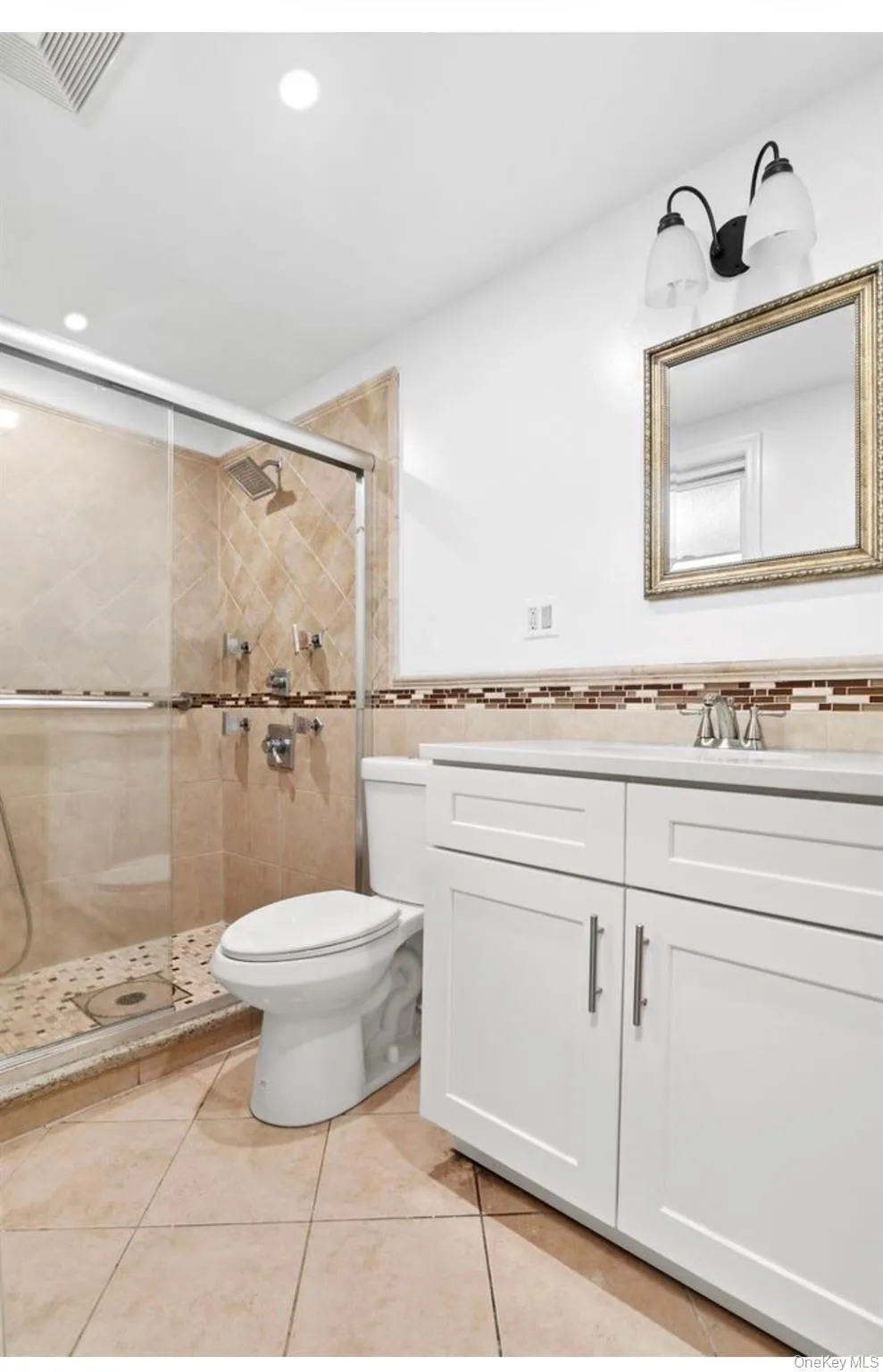 7809 77th Avenue, New York, NY, 1 Bedroom Bedrooms, 4 Rooms Rooms,1 BathroomBathrooms,Residential Lease,For Rent,77th,0,962611 7809 77th Avenue, New York, NY, 1 Bedroom Bedrooms, 4 Rooms Rooms,1 BathroomBathrooms,Residential Lease,For Rent,77th,0,962611