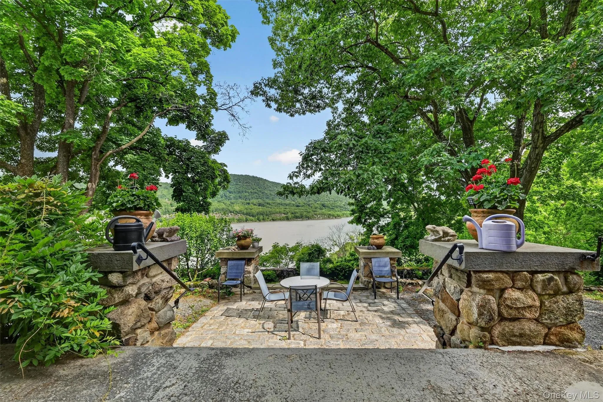 27 Webb Lane, Highlands, NY, 1 Bedroom Bedrooms, 4 Rooms Rooms,1 BathroomBathrooms,Residential Lease,For Rent,Webb,0,962650 27 Webb Lane, Highlands, NY, 1 Bedroom Bedrooms, 4 Rooms Rooms,1 BathroomBathrooms,Residential Lease,For Rent,Webb,0,962650