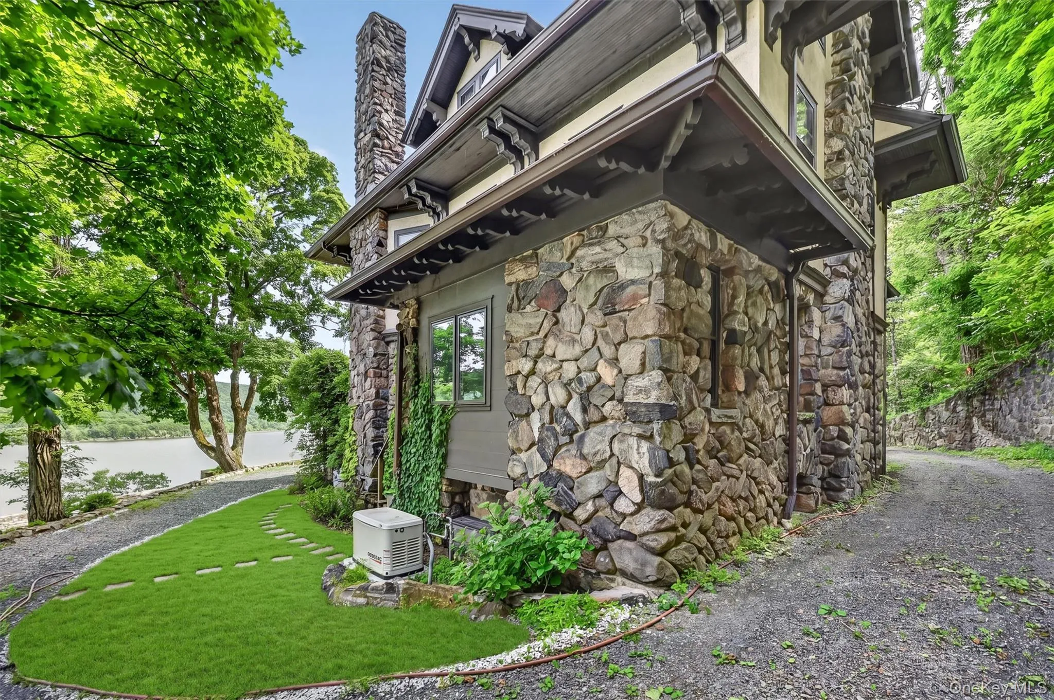 27 Webb Lane, Highlands, NY, 1 Bedroom Bedrooms, 4 Rooms Rooms,1 BathroomBathrooms,Residential Lease,For Rent,Webb,0,962650 27 Webb Lane, Highlands, NY, 1 Bedroom Bedrooms, 4 Rooms Rooms,1 BathroomBathrooms,Residential Lease,For Rent,Webb,0,962650