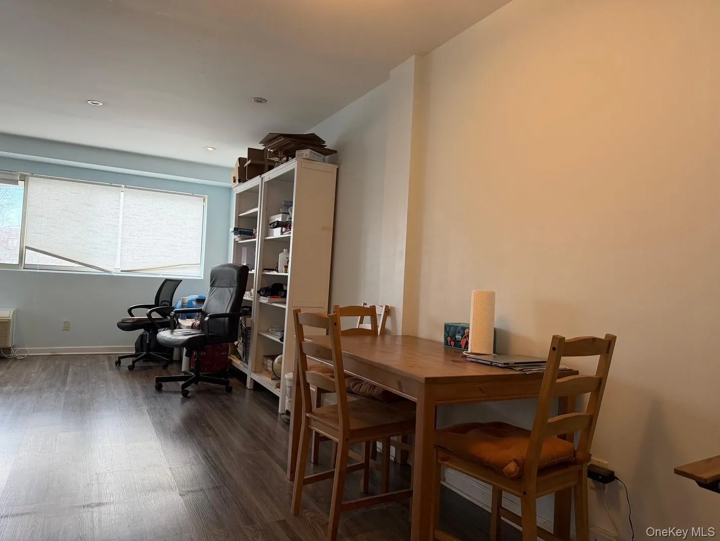 88 Cuttermill Road, North Hempstead, NY, 1 Bedroom Bedrooms, 4 Rooms Rooms,1 BathroomBathrooms,Residential Lease,For Rent,Cuttermill,0,962652 88 Cuttermill Road, North Hempstead, NY, 1 Bedroom Bedrooms, 4 Rooms Rooms,1 BathroomBathrooms,Residential Lease,For Rent,Cuttermill,0,962652