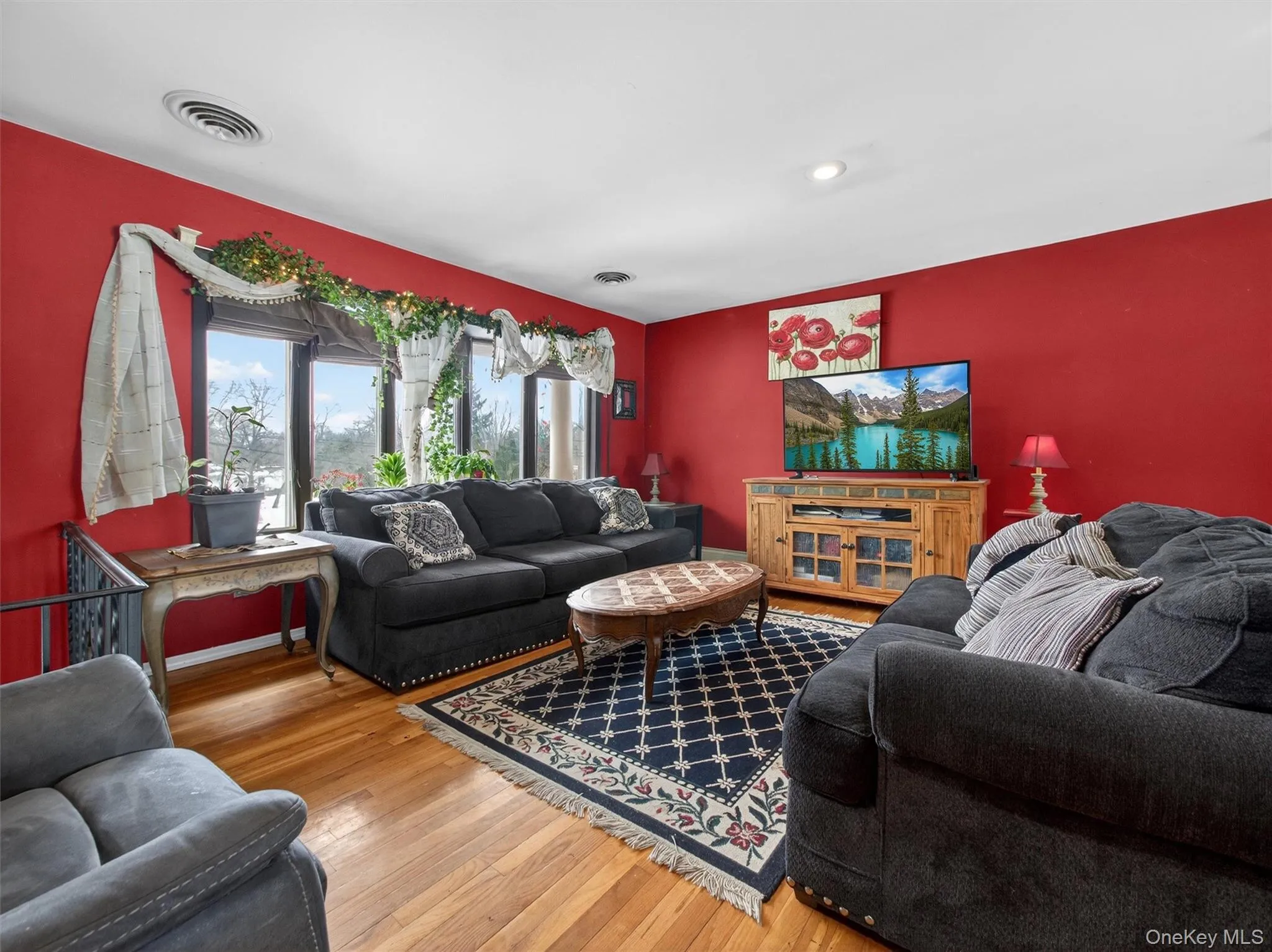 54 Blauvelt Road, Orangetown, NY, 4 Bedrooms Bedrooms, 12 Rooms Rooms,3 BathroomsBathrooms,Residential,For Rent,Blauvelt,0,962690 54 Blauvelt Road, Orangetown, NY, 4 Bedrooms Bedrooms, 12 Rooms Rooms,3 BathroomsBathrooms,Residential,For Rent,Blauvelt,0,962690