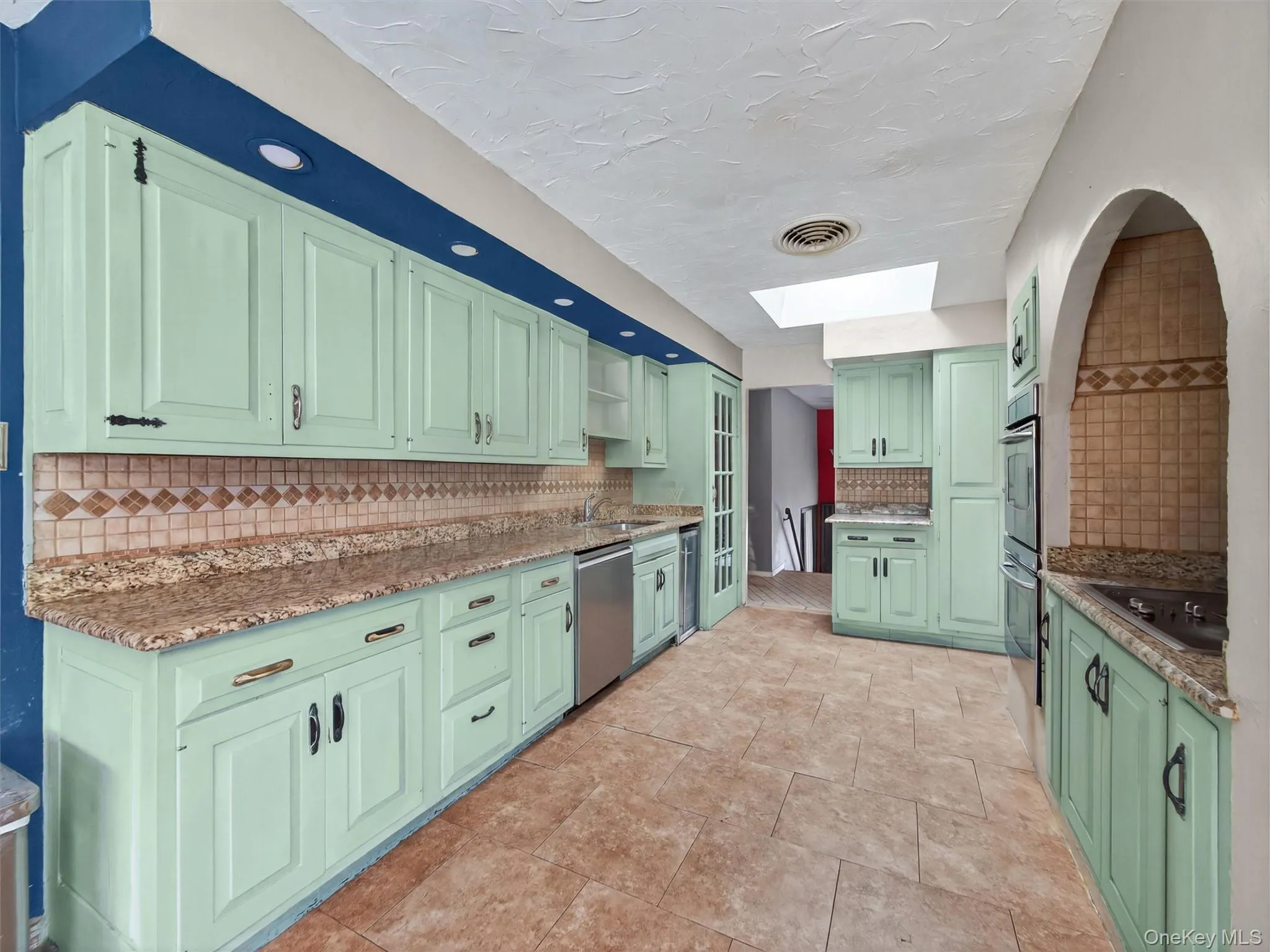 54 Blauvelt Road, Orangetown, NY, 4 Bedrooms Bedrooms, 12 Rooms Rooms,3 BathroomsBathrooms,Residential,For Rent,Blauvelt,0,962690 54 Blauvelt Road, Orangetown, NY, 4 Bedrooms Bedrooms, 12 Rooms Rooms,3 BathroomsBathrooms,Residential,For Rent,Blauvelt,0,962690