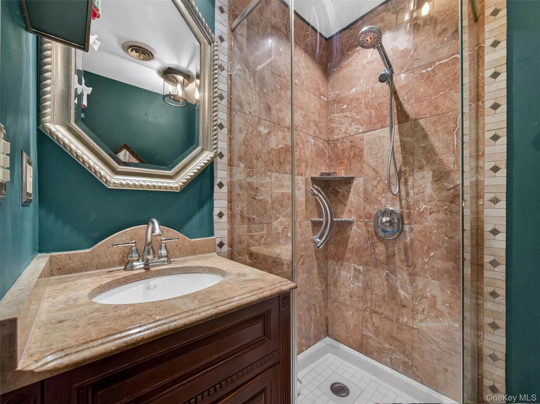 Master bedroom bathroom Master bedroom bathroom