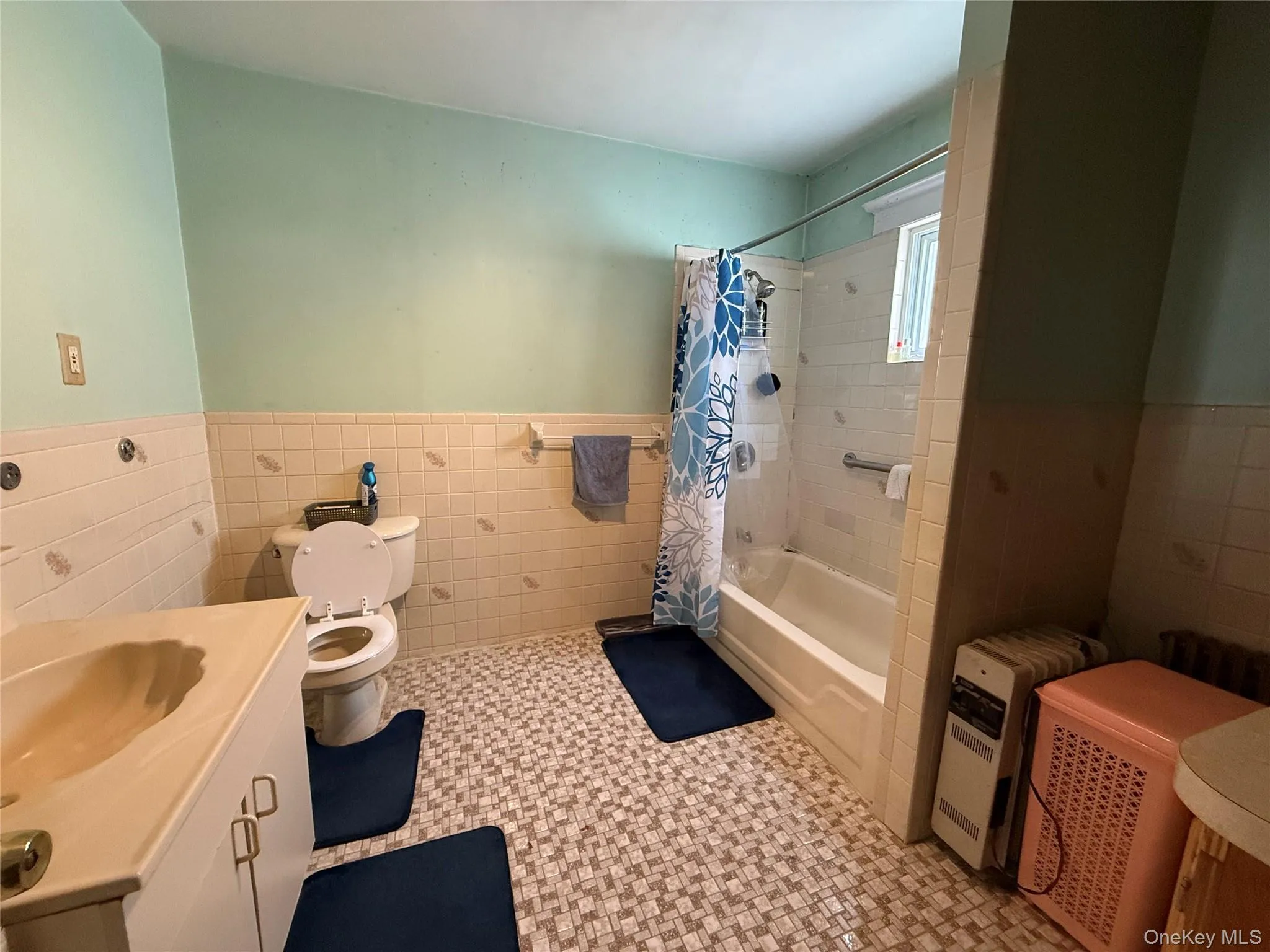 10556 135th Street, New York, NY, 7 Bedrooms Bedrooms, 11 Rooms Rooms,3 BathroomsBathrooms,Residential,For Rent,135th,0,962723 10556 135th Street, New York, NY, 7 Bedrooms Bedrooms, 11 Rooms Rooms,3 BathroomsBathrooms,Residential,For Rent,135th,0,962723