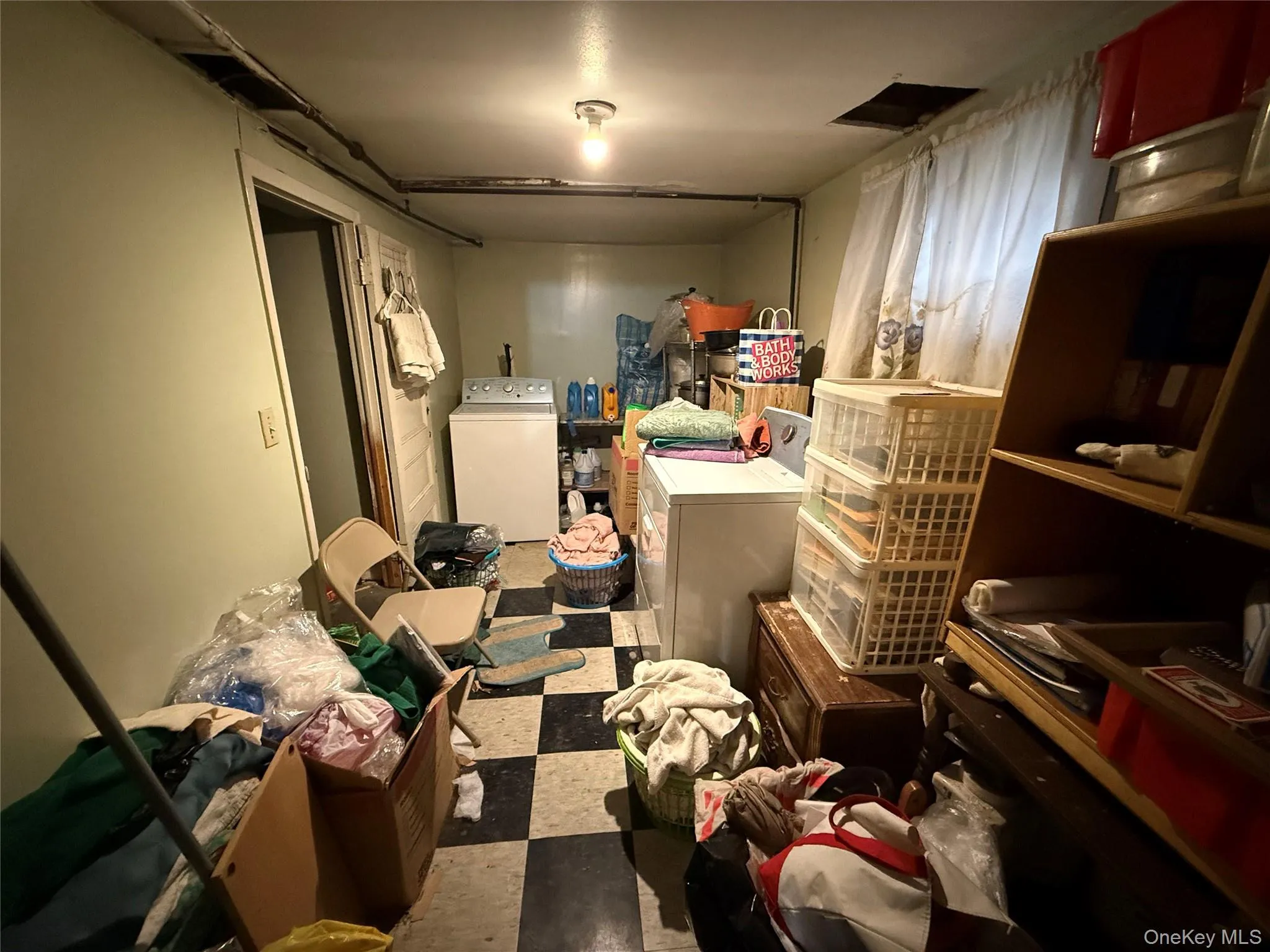 10556 135th Street, New York, NY, 7 Bedrooms Bedrooms, 11 Rooms Rooms,3 BathroomsBathrooms,Residential,For Rent,135th,0,962723 10556 135th Street, New York, NY, 7 Bedrooms Bedrooms, 11 Rooms Rooms,3 BathroomsBathrooms,Residential,For Rent,135th,0,962723