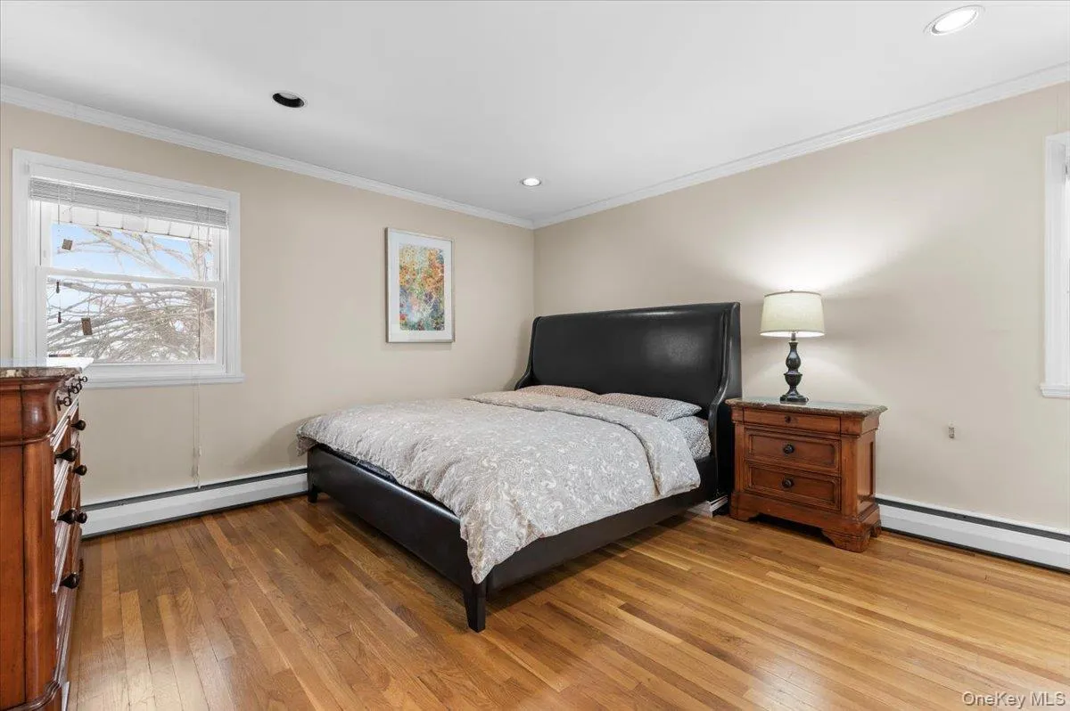 32 Middle Lane, Oyster Bay, NY, 5 Bedrooms Bedrooms, 9 Rooms Rooms,3 BathroomsBathrooms,Residential,For Rent,Middle,0,962802 32 Middle Lane, Oyster Bay, NY, 5 Bedrooms Bedrooms, 9 Rooms Rooms,3 BathroomsBathrooms,Residential,For Rent,Middle,0,962802