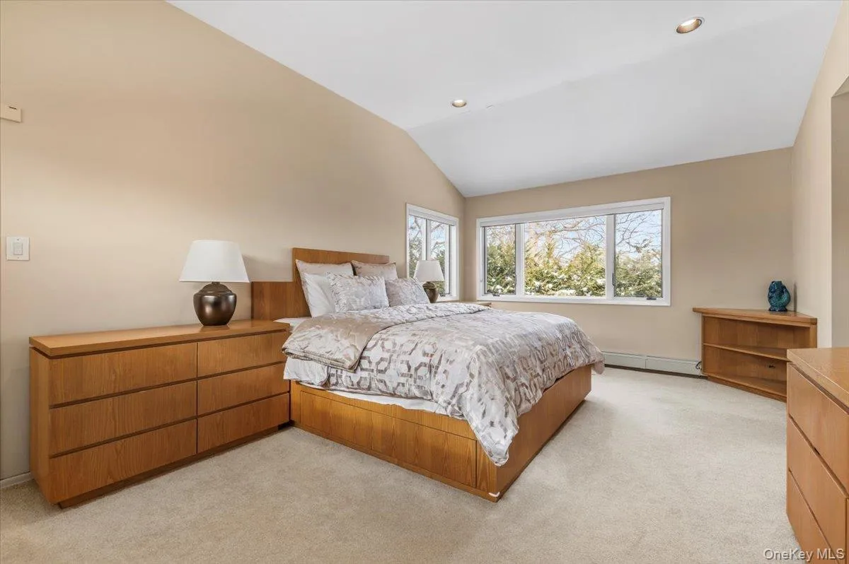 32 Middle Lane, Oyster Bay, NY, 5 Bedrooms Bedrooms, 9 Rooms Rooms,3 BathroomsBathrooms,Residential,For Rent,Middle,0,962802 32 Middle Lane, Oyster Bay, NY, 5 Bedrooms Bedrooms, 9 Rooms Rooms,3 BathroomsBathrooms,Residential,For Rent,Middle,0,962802