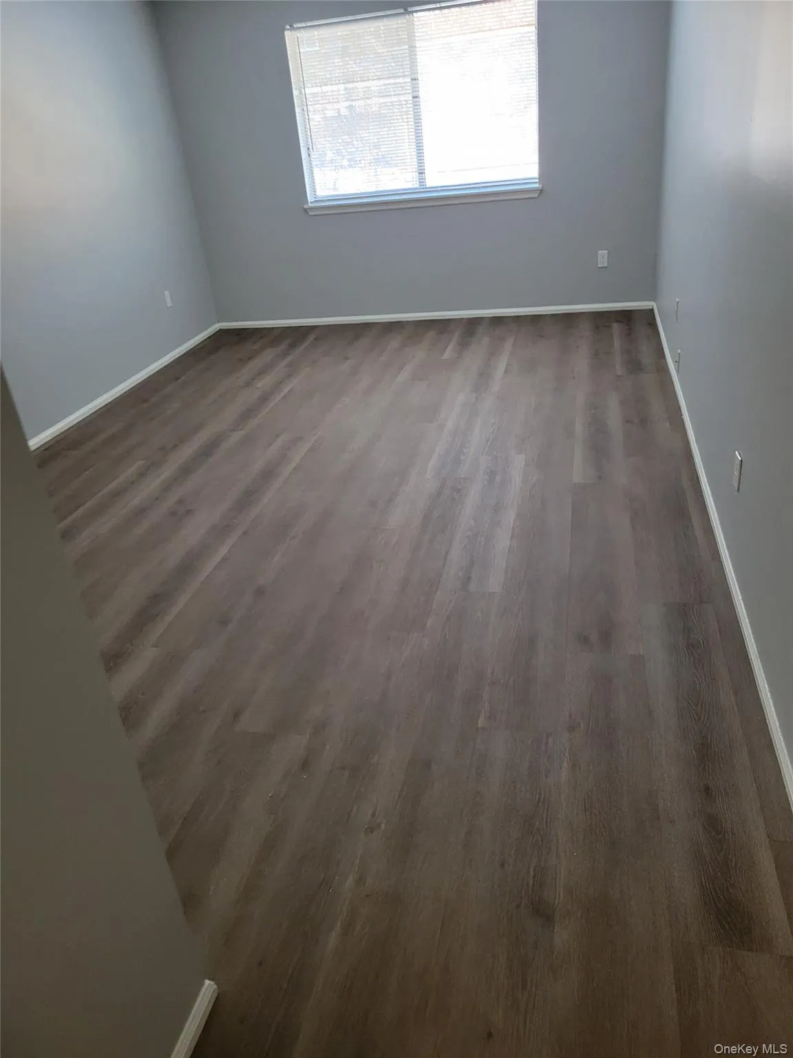 92 Fitzgerald Drive, Middletown, NY, 1 Bedroom Bedrooms, 3 Rooms Rooms,1 BathroomBathrooms,Residential Lease,For Rent,Fitzgerald,0,962803 92 Fitzgerald Drive, Middletown, NY, 1 Bedroom Bedrooms, 3 Rooms Rooms,1 BathroomBathrooms,Residential Lease,For Rent,Fitzgerald,0,962803