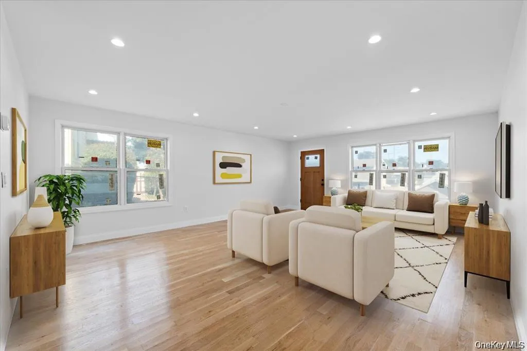 97 Thurton Place, Yonkers, NY, 3 Bedrooms Bedrooms, 8 Rooms Rooms,4 BathroomsBathrooms,Residential Lease,For Rent,Thurton,0,962846 97 Thurton Place, Yonkers, NY, 3 Bedrooms Bedrooms, 8 Rooms Rooms,4 BathroomsBathrooms,Residential Lease,For Rent,Thurton,0,962846