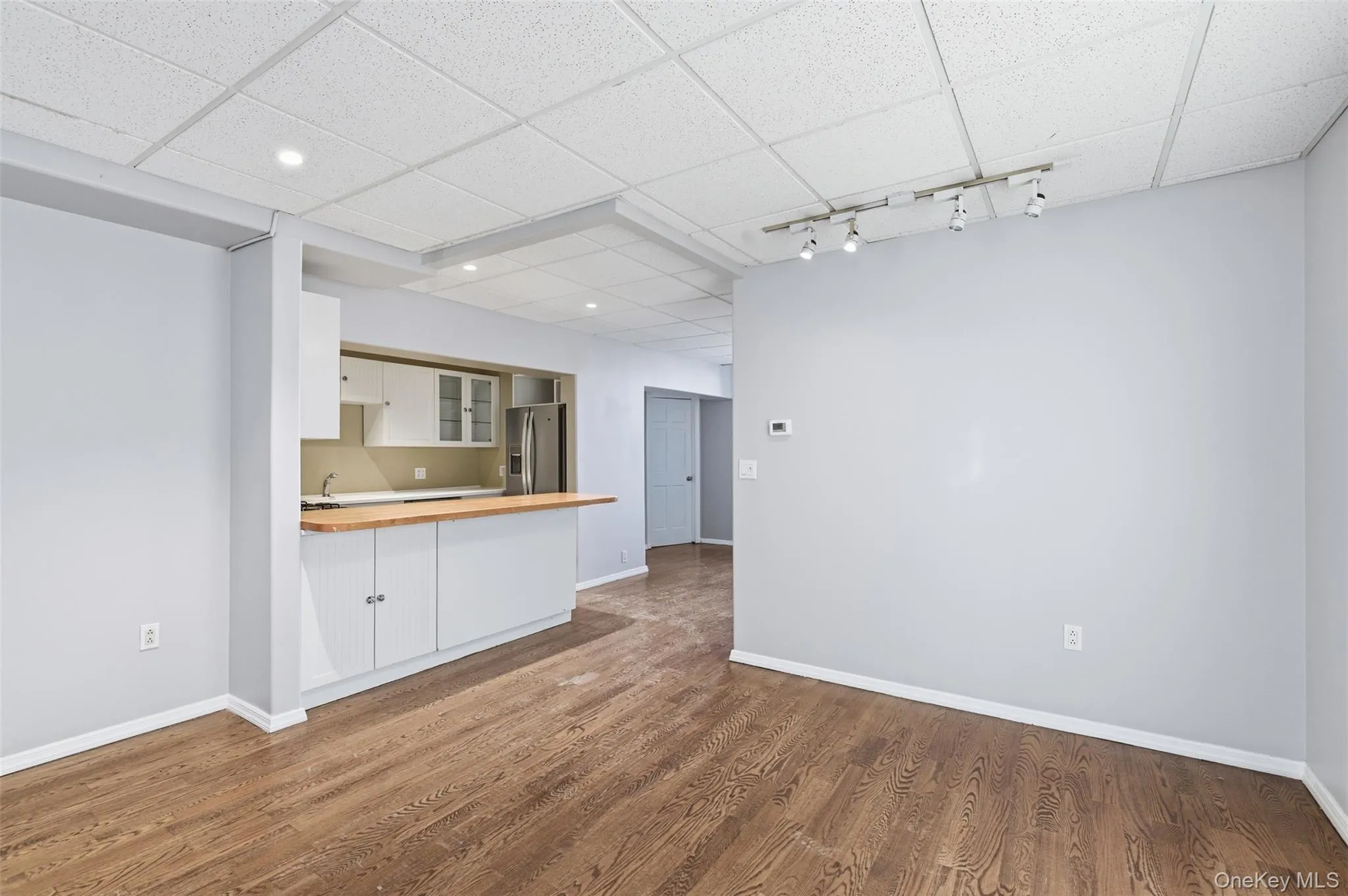 248 Depew Avenue, Clarkstown, NY, 2 Bedrooms Bedrooms, 5 Rooms Rooms,1 BathroomBathrooms,Residential Lease,For Rent,Depew,0,962857 248 Depew Avenue, Clarkstown, NY, 2 Bedrooms Bedrooms, 5 Rooms Rooms,1 BathroomBathrooms,Residential Lease,For Rent,Depew,0,962857