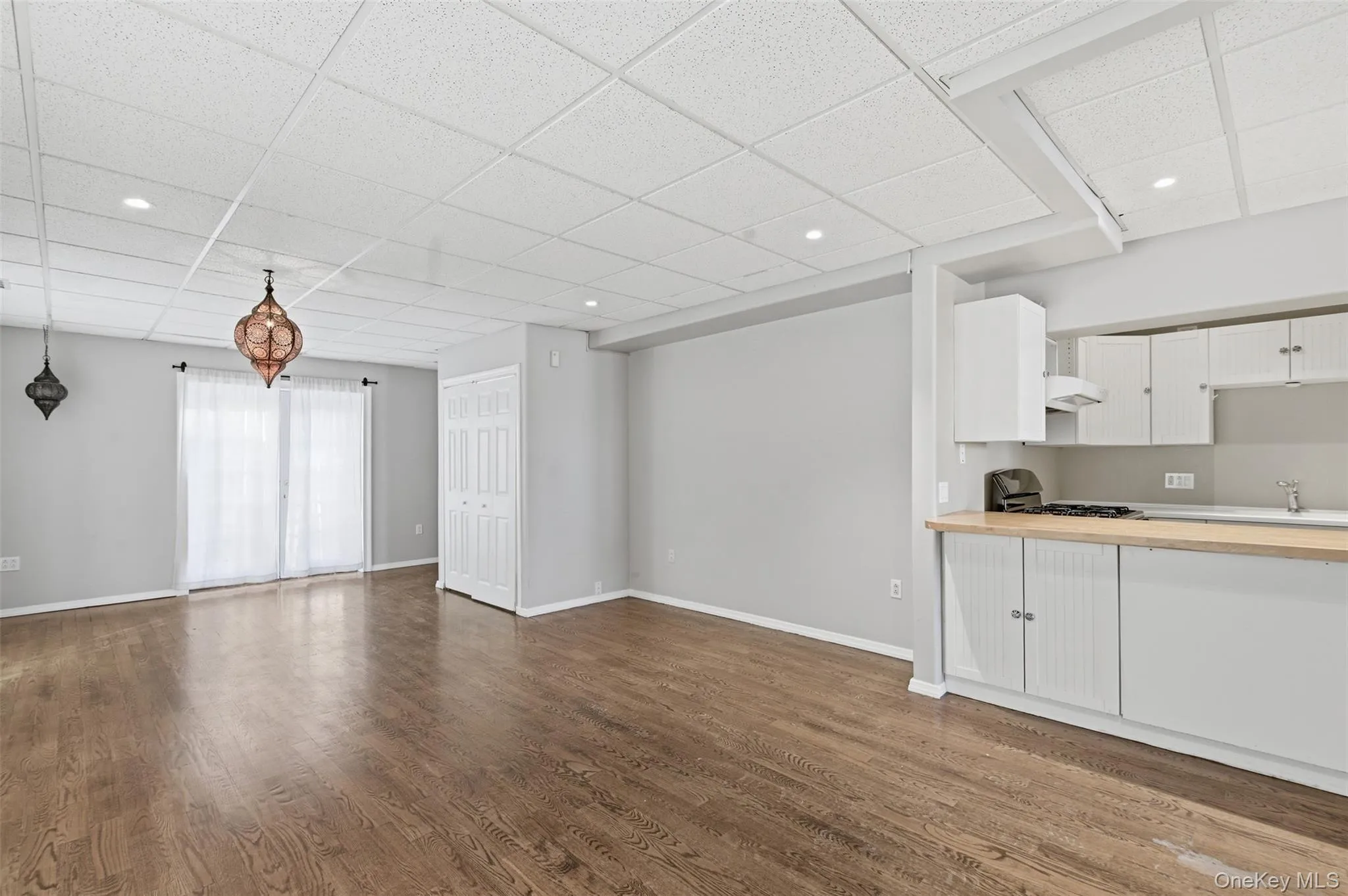 248 Depew Avenue, Clarkstown, NY, 2 Bedrooms Bedrooms, 5 Rooms Rooms,1 BathroomBathrooms,Residential Lease,For Rent,Depew,0,962857 248 Depew Avenue, Clarkstown, NY, 2 Bedrooms Bedrooms, 5 Rooms Rooms,1 BathroomBathrooms,Residential Lease,For Rent,Depew,0,962857