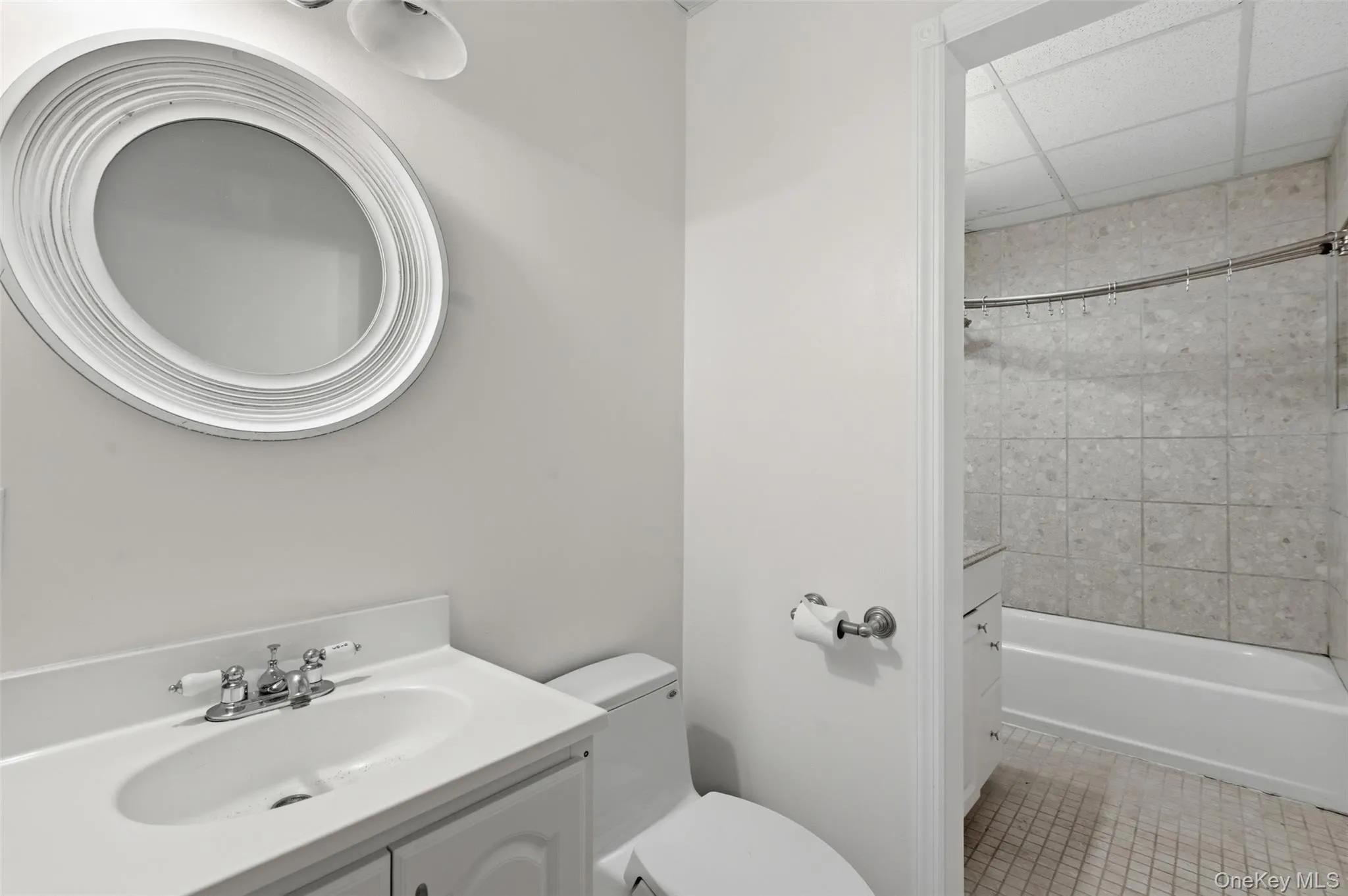 248 Depew Avenue, Clarkstown, NY, 2 Bedrooms Bedrooms, 5 Rooms Rooms,1 BathroomBathrooms,Residential Lease,For Rent,Depew,0,962857 248 Depew Avenue, Clarkstown, NY, 2 Bedrooms Bedrooms, 5 Rooms Rooms,1 BathroomBathrooms,Residential Lease,For Rent,Depew,0,962857