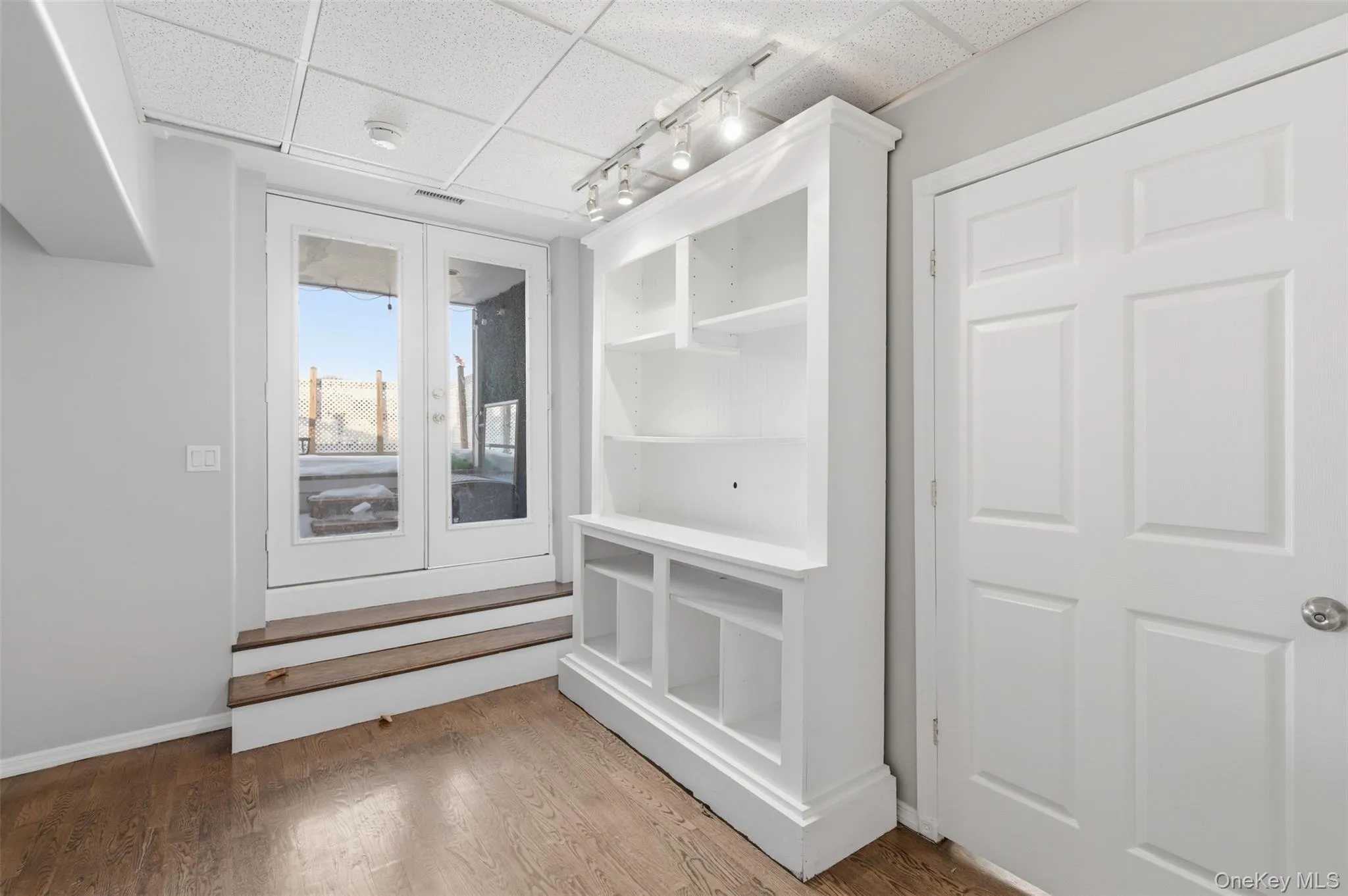 248 Depew Avenue, Clarkstown, NY, 2 Bedrooms Bedrooms, 5 Rooms Rooms,1 BathroomBathrooms,Residential Lease,For Rent,Depew,0,962857 248 Depew Avenue, Clarkstown, NY, 2 Bedrooms Bedrooms, 5 Rooms Rooms,1 BathroomBathrooms,Residential Lease,For Rent,Depew,0,962857