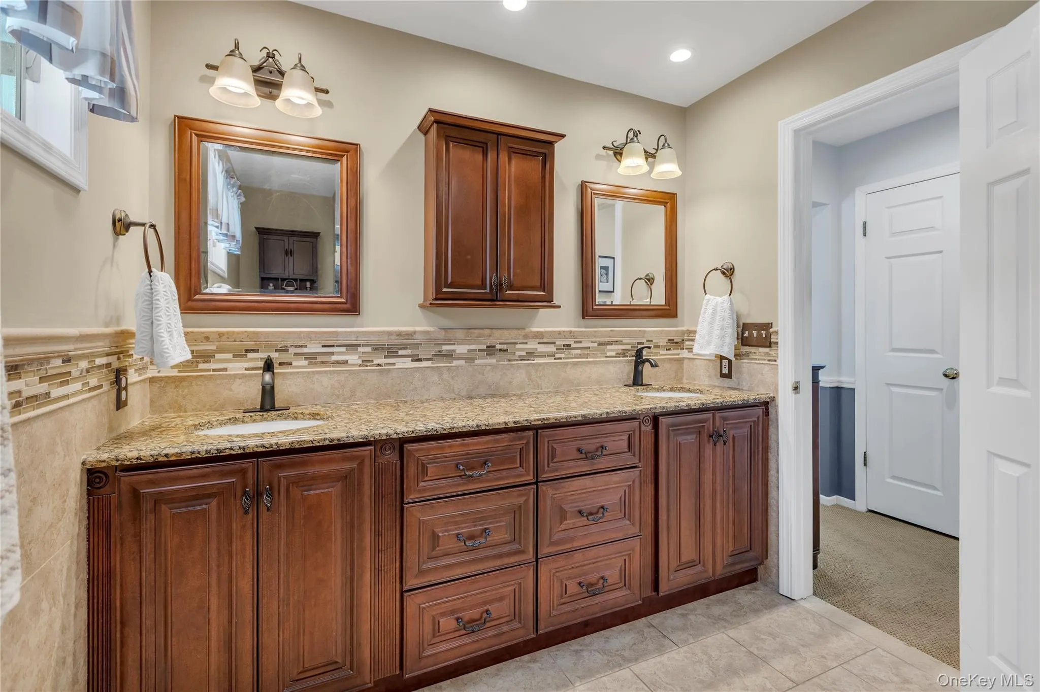 251 Vineyard Road, Huntington, NY, 4 Bedrooms Bedrooms, 11 Rooms Rooms,2 BathroomsBathrooms,Residential,For Rent,Vineyard,0,962871 251 Vineyard Road, Huntington, NY, 4 Bedrooms Bedrooms, 11 Rooms Rooms,2 BathroomsBathrooms,Residential,For Rent,Vineyard,0,962871