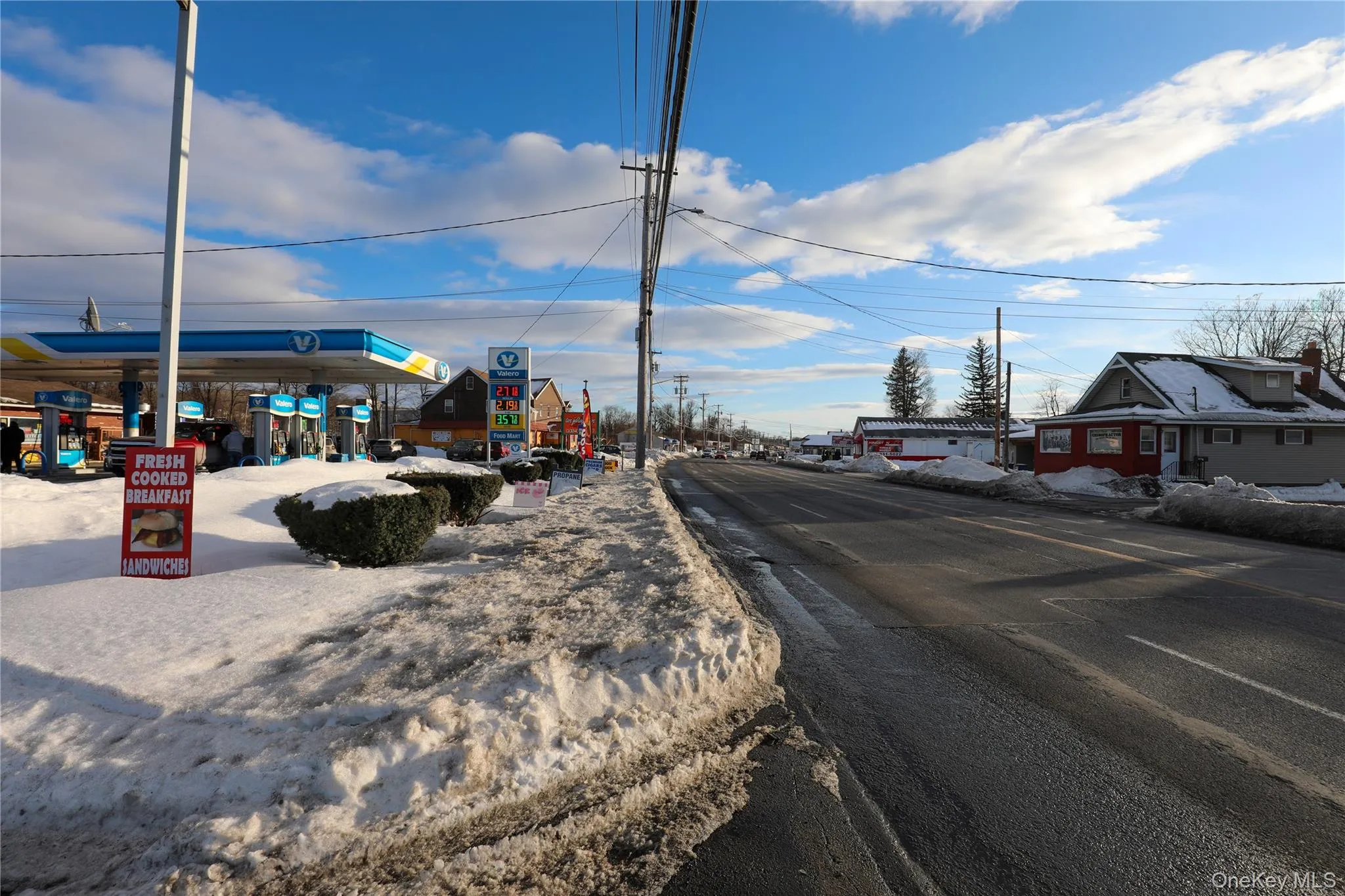 790 Ulster Avenue, Kingston, NY, ,Commercial Lease,For Rent,Ulster,0,962883 790 Ulster Avenue, Kingston, NY, ,Commercial Lease,For Rent,Ulster,0,962883