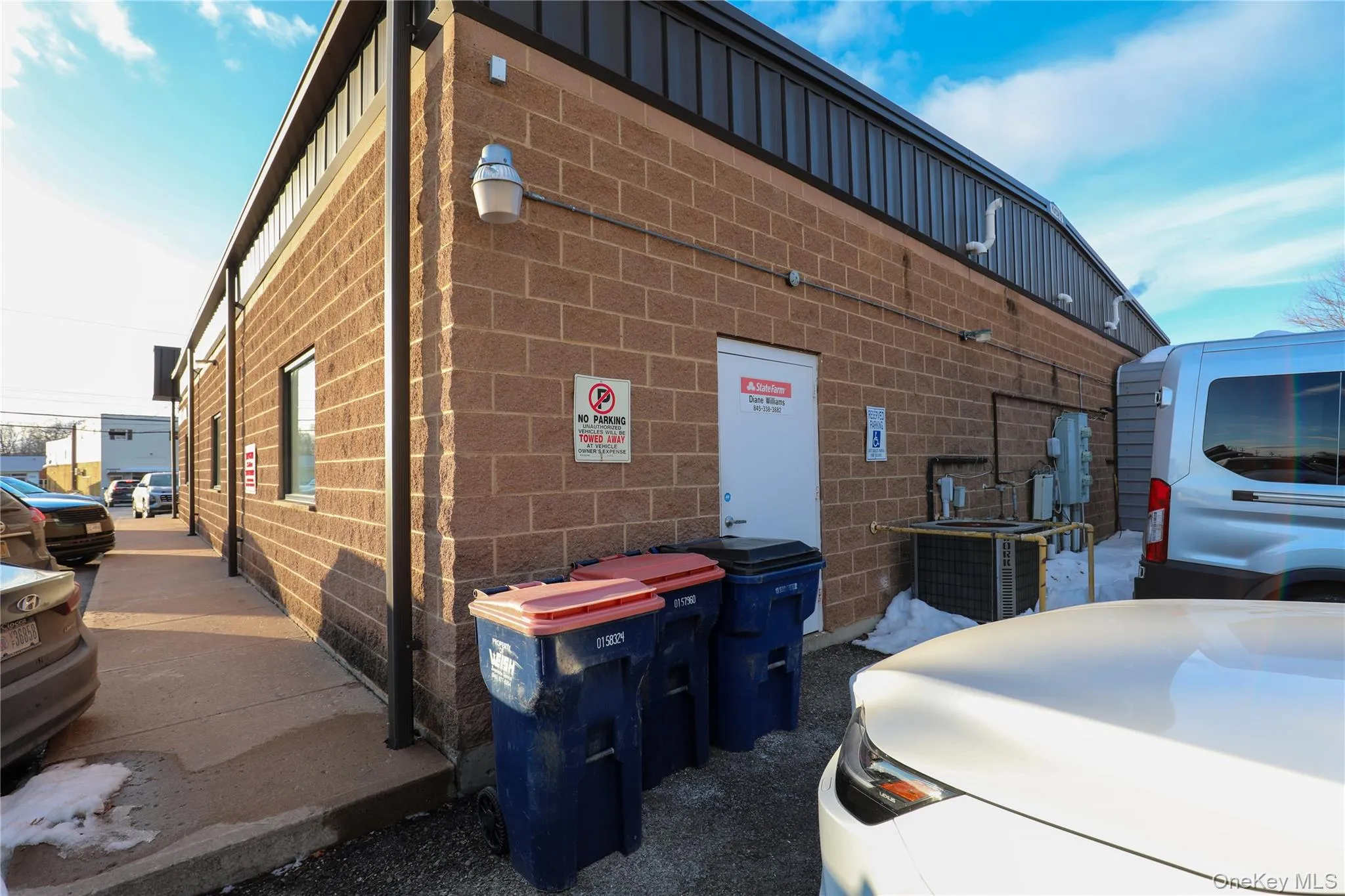 790 Ulster Avenue, Kingston, NY, ,Commercial Lease,For Rent,Ulster,0,962883 790 Ulster Avenue, Kingston, NY, ,Commercial Lease,For Rent,Ulster,0,962883