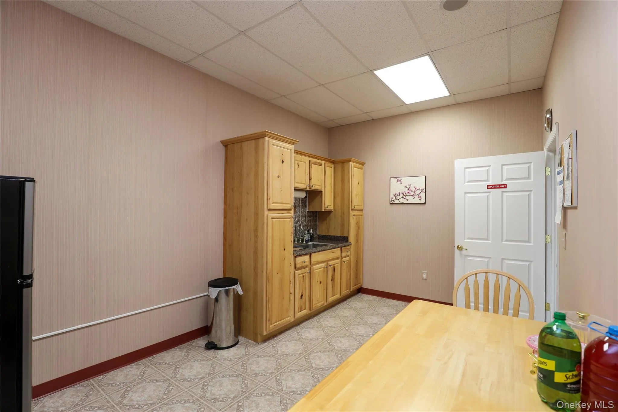 790 Ulster Avenue, Kingston, NY, ,Commercial Lease,For Rent,Ulster,0,962883 790 Ulster Avenue, Kingston, NY, ,Commercial Lease,For Rent,Ulster,0,962883