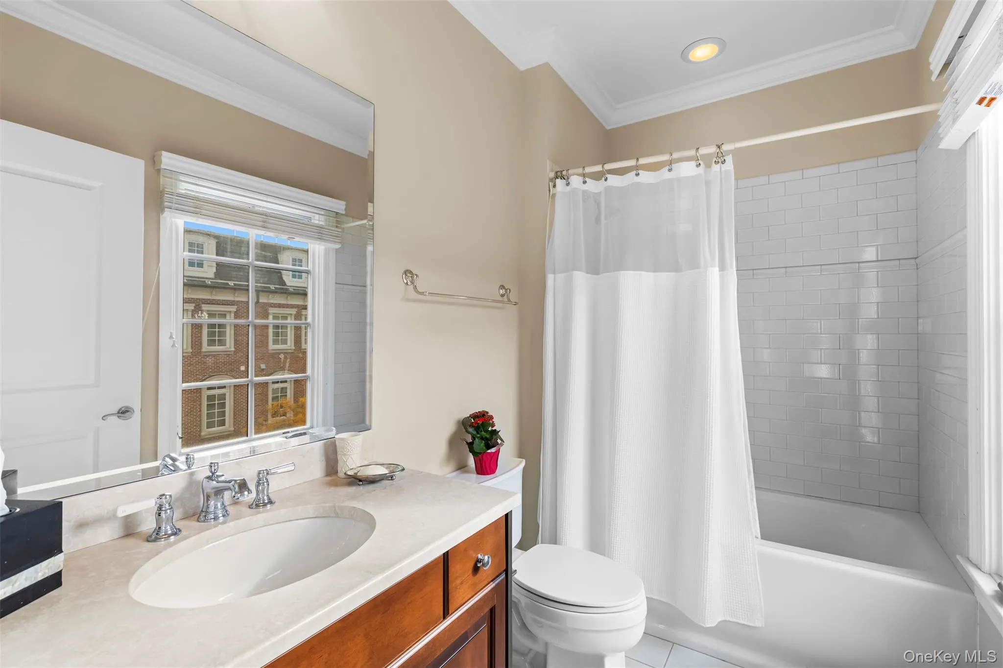 12 Rivers Edge Drive, Greenburgh, NY, 3 Bedrooms Bedrooms, 8 Rooms Rooms,4 BathroomsBathrooms,Residential,For Rent,Rivers Edge,0,962884 12 Rivers Edge Drive, Greenburgh, NY, 3 Bedrooms Bedrooms, 8 Rooms Rooms,4 BathroomsBathrooms,Residential,For Rent,Rivers Edge,0,962884