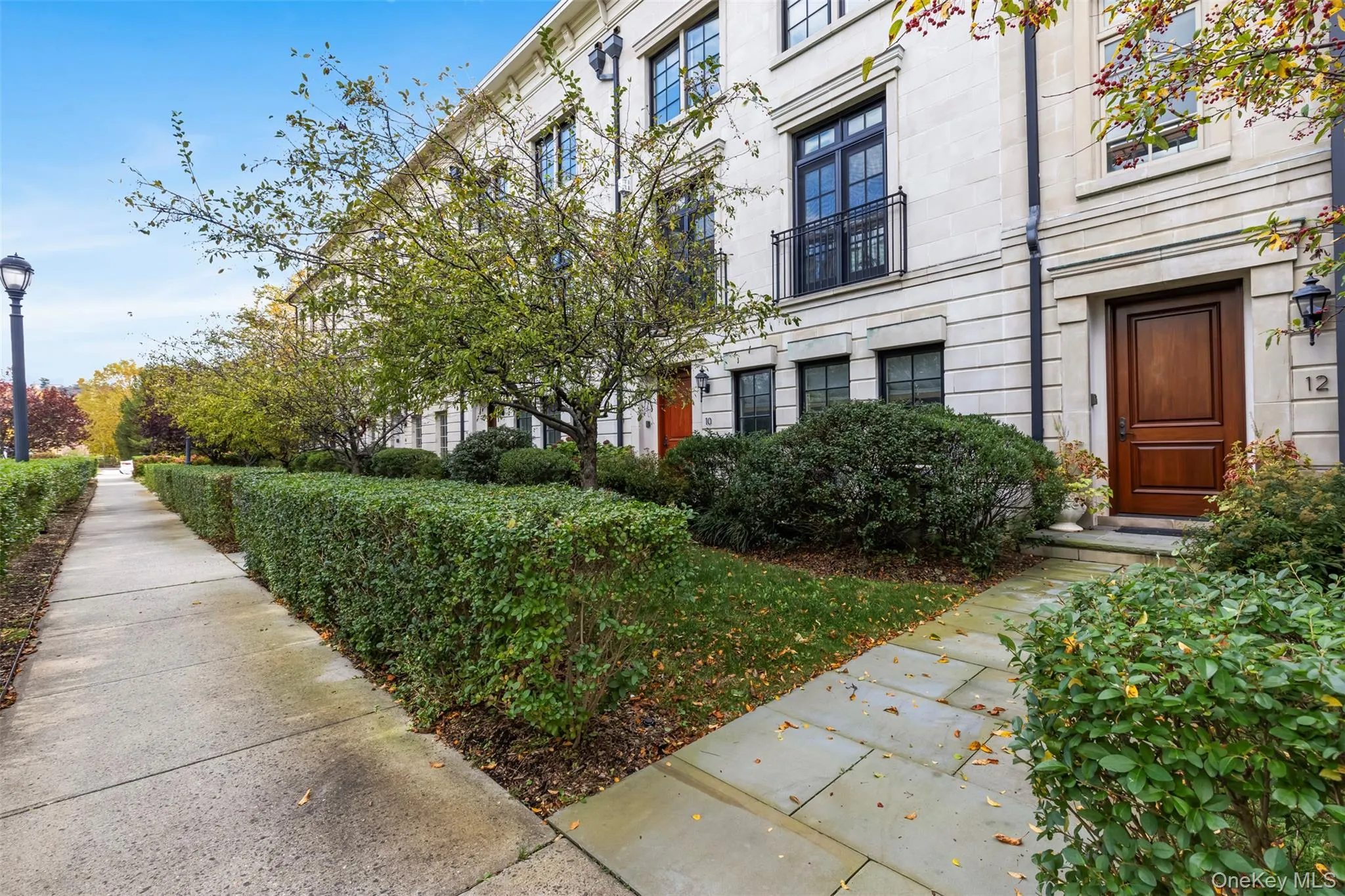 12 Rivers Edge Drive, Greenburgh, NY, 3 Bedrooms Bedrooms, 8 Rooms Rooms,4 BathroomsBathrooms,Residential,For Rent,Rivers Edge,0,962884 12 Rivers Edge Drive, Greenburgh, NY, 3 Bedrooms Bedrooms, 8 Rooms Rooms,4 BathroomsBathrooms,Residential,For Rent,Rivers Edge,0,962884