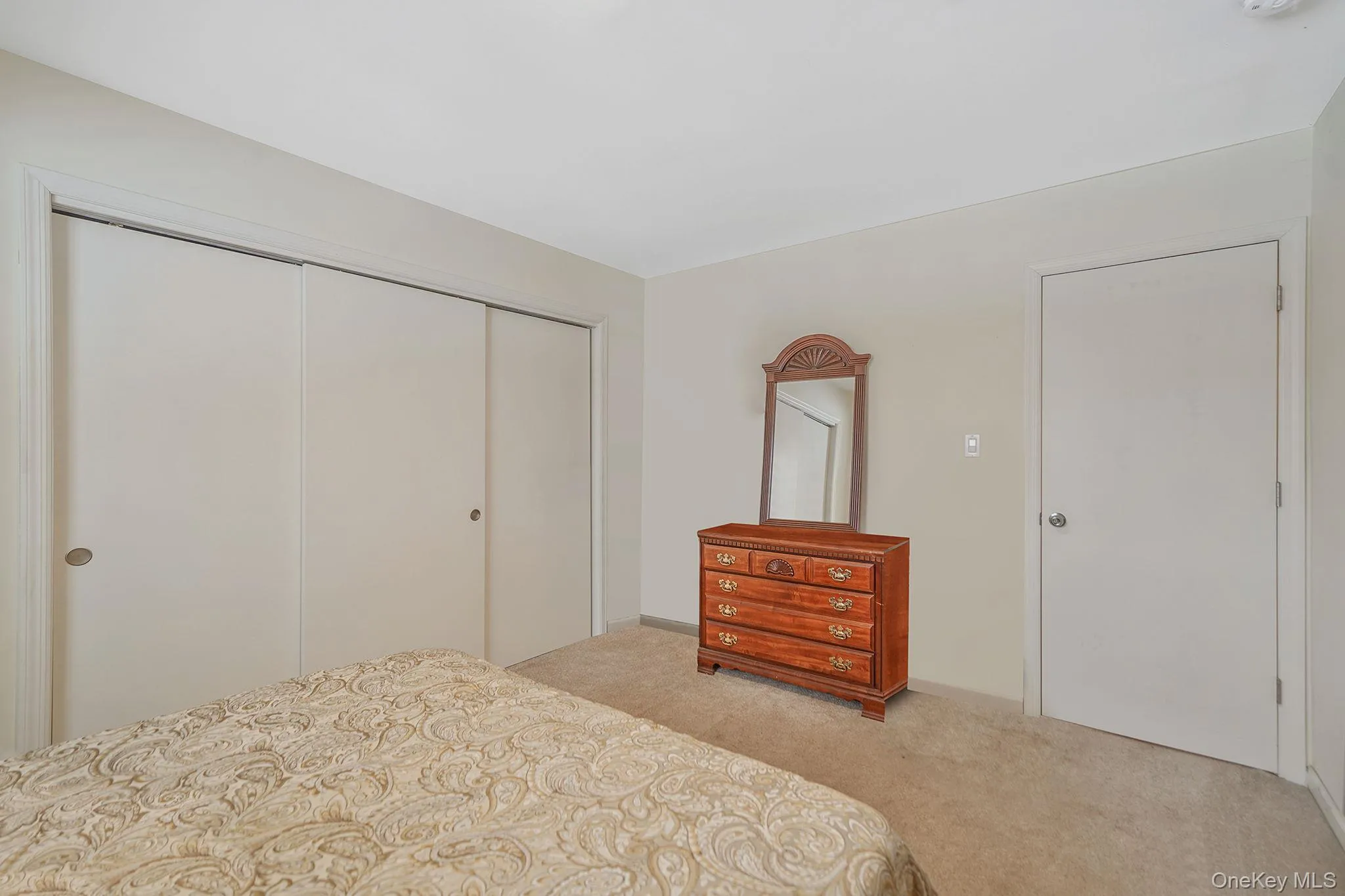 30 El Camino Ct, Brookhaven, NY, 1 Bedroom Bedrooms, 4 Rooms Rooms,1 BathroomBathrooms,Residential,For Rent,El Camino Ct,0,962895 30 El Camino Ct, Brookhaven, NY, 1 Bedroom Bedrooms, 4 Rooms Rooms,1 BathroomBathrooms,Residential,For Rent,El Camino Ct,0,962895
