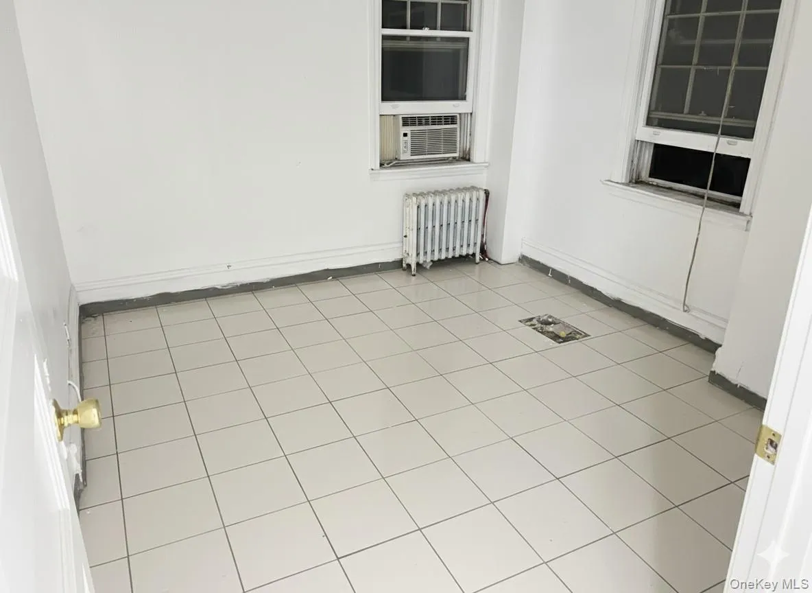 3723 76th Street, New York, NY, ,Commercial Lease,For Rent,76th,0,962909 3723 76th Street, New York, NY, ,Commercial Lease,For Rent,76th,0,962909