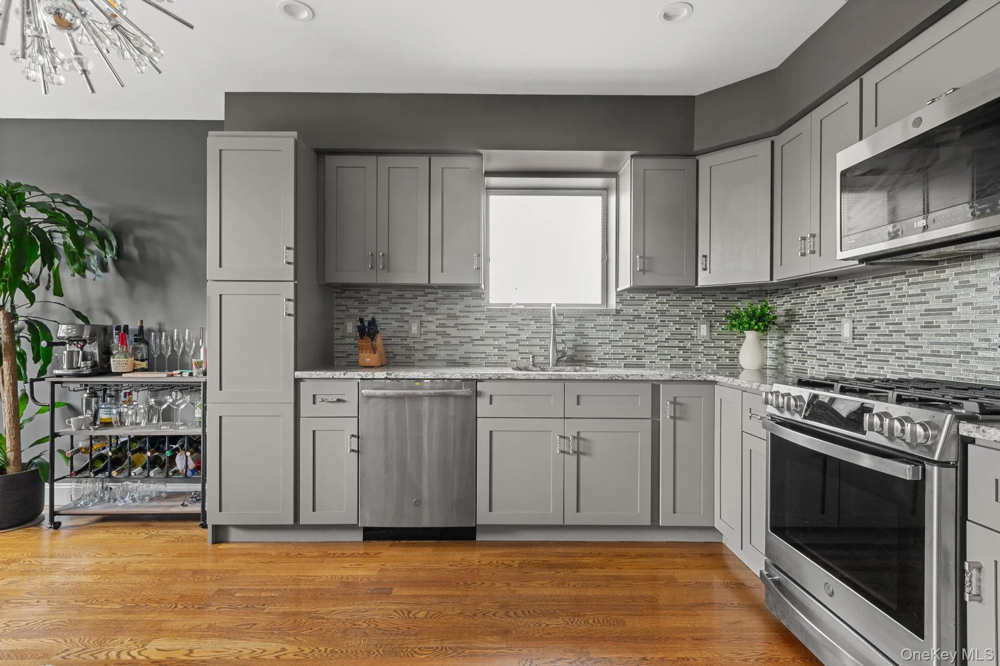 23-25 31st Avenue, New York, NY, 1 Bedroom Bedrooms, ,1 BathroomBathrooms,Residential,For Rent,31st,0,962911 23-25 31st Avenue, New York, NY, 1 Bedroom Bedrooms, ,1 BathroomBathrooms,Residential,For Rent,31st,0,962911