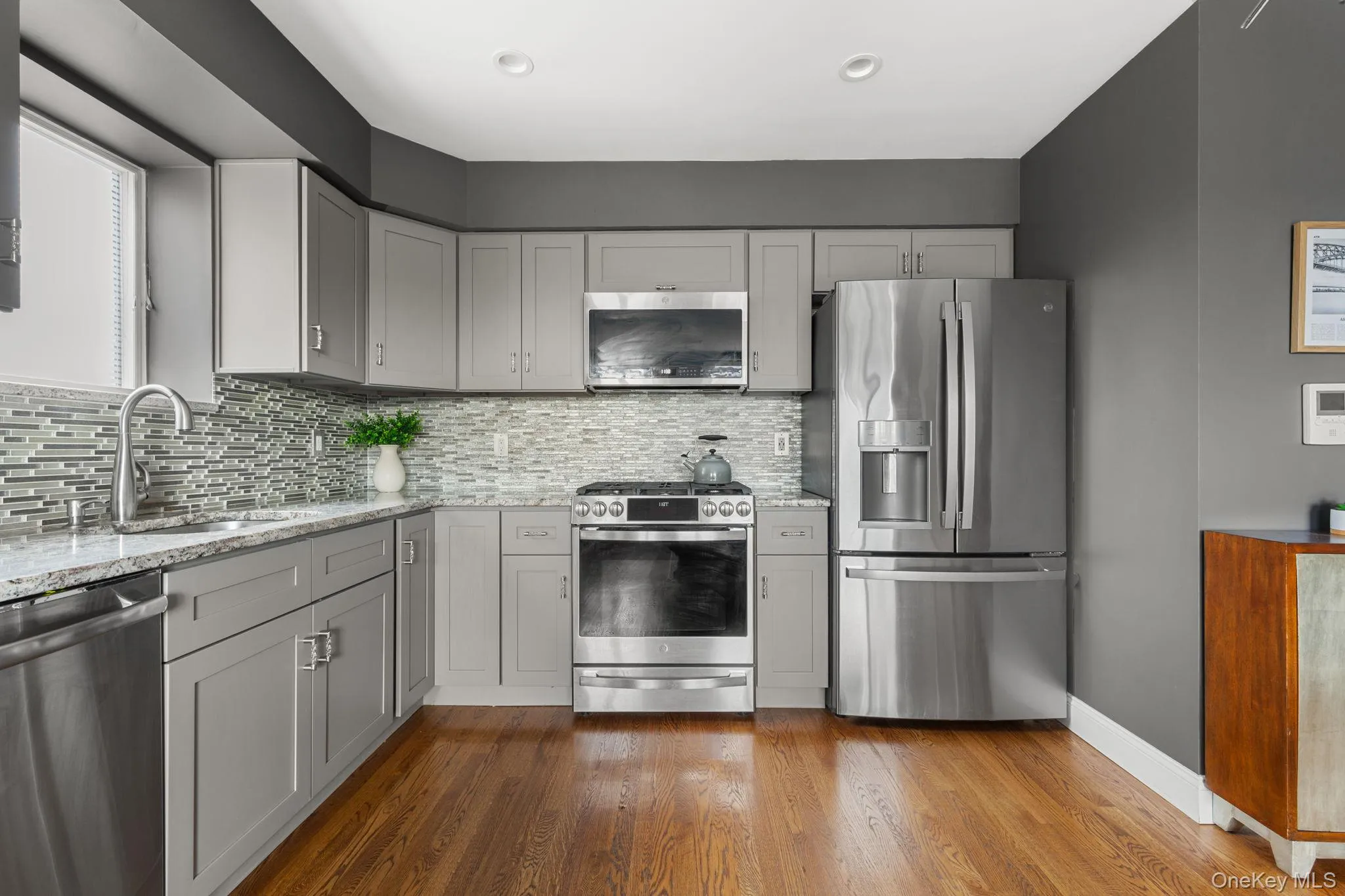 23-25 31st Avenue, New York, NY, 1 Bedroom Bedrooms, ,1 BathroomBathrooms,Residential,For Rent,31st,0,962911 23-25 31st Avenue, New York, NY, 1 Bedroom Bedrooms, ,1 BathroomBathrooms,Residential,For Rent,31st,0,962911