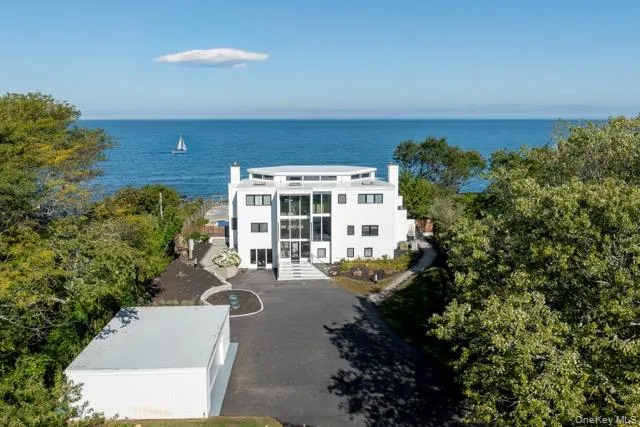 57305 Route 48, Southold, NY, 6 Bedrooms Bedrooms, 14 Rooms Rooms,5 BathroomsBathrooms,Residential Lease,For Rent,Route 48,0,962929 57305 Route 48, Southold, NY, 6 Bedrooms Bedrooms, 14 Rooms Rooms,5 BathroomsBathrooms,Residential Lease,For Rent,Route 48,0,962929