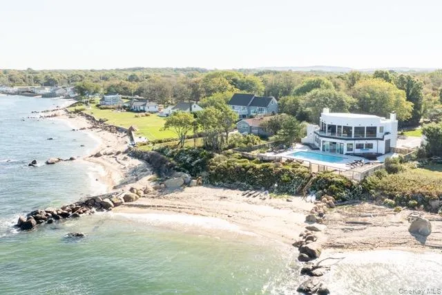 57305 Route 48, Southold, NY, 6 Bedrooms Bedrooms, 14 Rooms Rooms,5 BathroomsBathrooms,Residential Lease,For Rent,Route 48,0,962929 57305 Route 48, Southold, NY, 6 Bedrooms Bedrooms, 14 Rooms Rooms,5 BathroomsBathrooms,Residential Lease,For Rent,Route 48,0,962929
