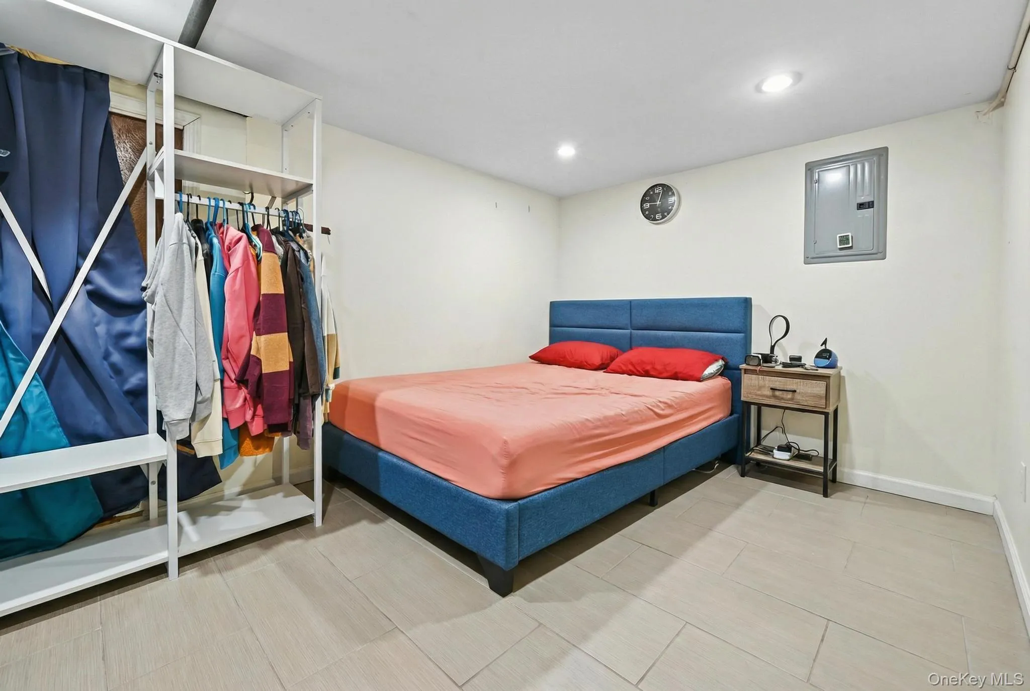 93-19 201st Street, New York, NY, 3 Bedrooms Bedrooms, 8 Rooms Rooms,2 BathroomsBathrooms,Residential,For Rent,201st,0,962930 93-19 201st Street, New York, NY, 3 Bedrooms Bedrooms, 8 Rooms Rooms,2 BathroomsBathrooms,Residential,For Rent,201st,0,962930