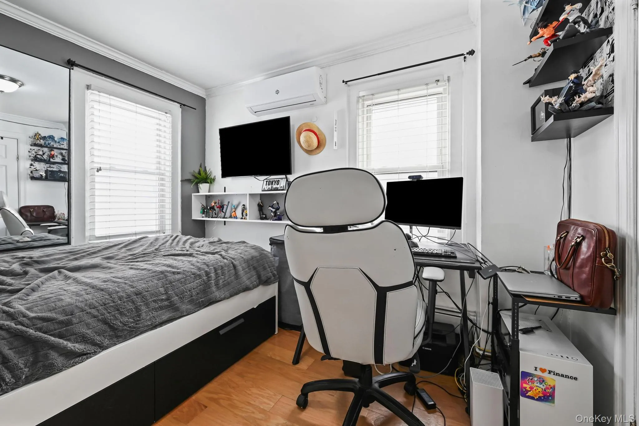 93-19 201st Street, New York, NY, 3 Bedrooms Bedrooms, 8 Rooms Rooms,2 BathroomsBathrooms,Residential,For Rent,201st,0,962930 93-19 201st Street, New York, NY, 3 Bedrooms Bedrooms, 8 Rooms Rooms,2 BathroomsBathrooms,Residential,For Rent,201st,0,962930