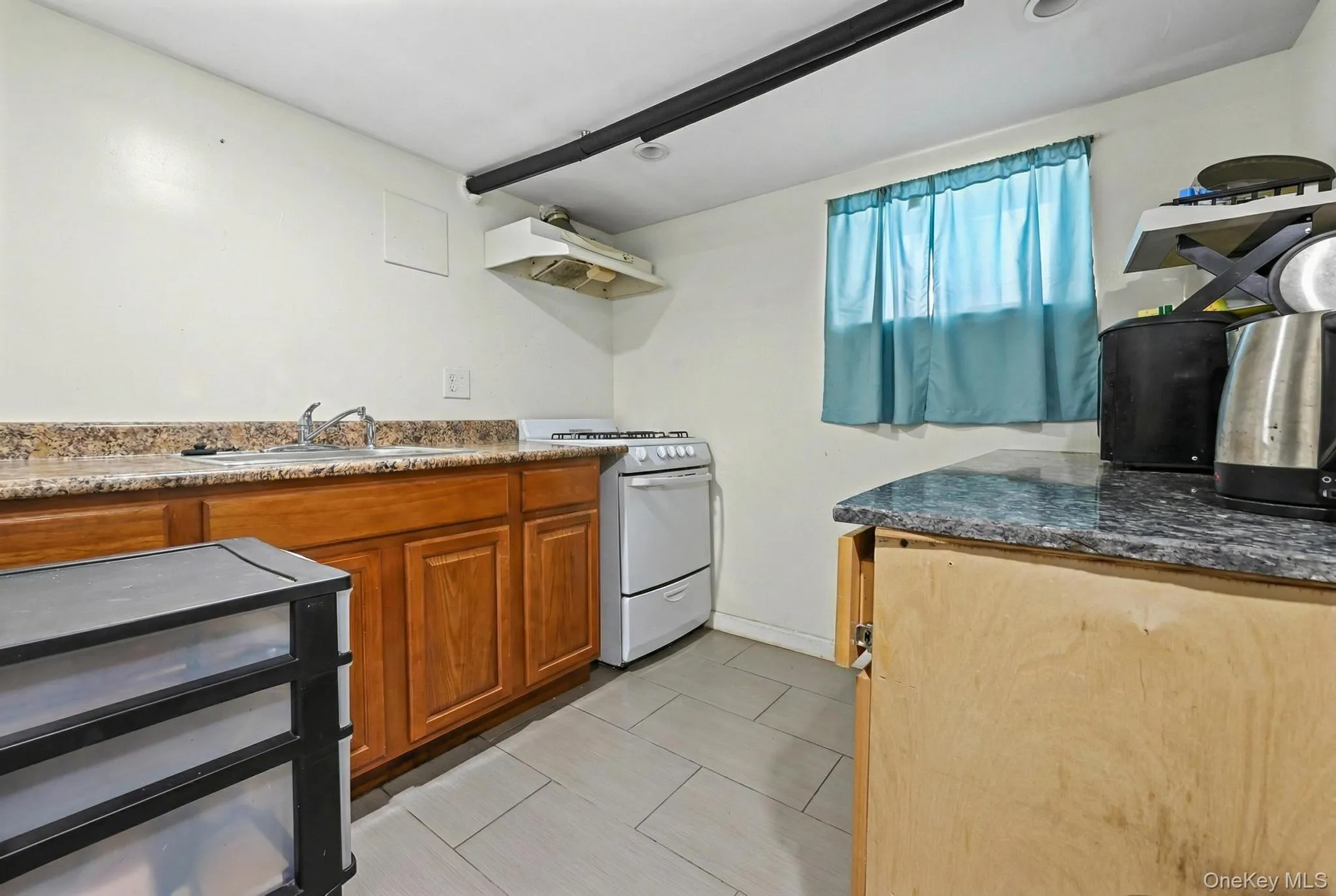 93-19 201st Street, New York, NY, 3 Bedrooms Bedrooms, 8 Rooms Rooms,2 BathroomsBathrooms,Residential,For Rent,201st,0,962930 93-19 201st Street, New York, NY, 3 Bedrooms Bedrooms, 8 Rooms Rooms,2 BathroomsBathrooms,Residential,For Rent,201st,0,962930