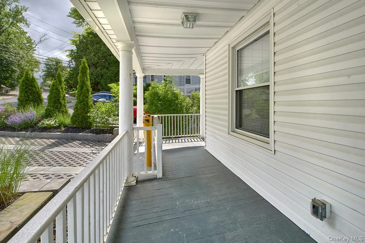 16 Park Avenue, White Plains, NY, 3 Bedrooms Bedrooms, 7 Rooms Rooms,2 BathroomsBathrooms,Residential,For Rent,Park,0,962949 16 Park Avenue, White Plains, NY, 3 Bedrooms Bedrooms, 7 Rooms Rooms,2 BathroomsBathrooms,Residential,For Rent,Park,0,962949