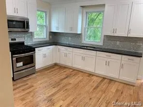 16 Park Avenue, White Plains, NY, 3 Bedrooms Bedrooms, 7 Rooms Rooms,2 BathroomsBathrooms,Residential Sale,For Rent,Park,0,962949 16 Park Avenue, White Plains, NY, 3 Bedrooms Bedrooms, 7 Rooms Rooms,2 BathroomsBathrooms,Residential Sale,For Rent,Park,0,962949